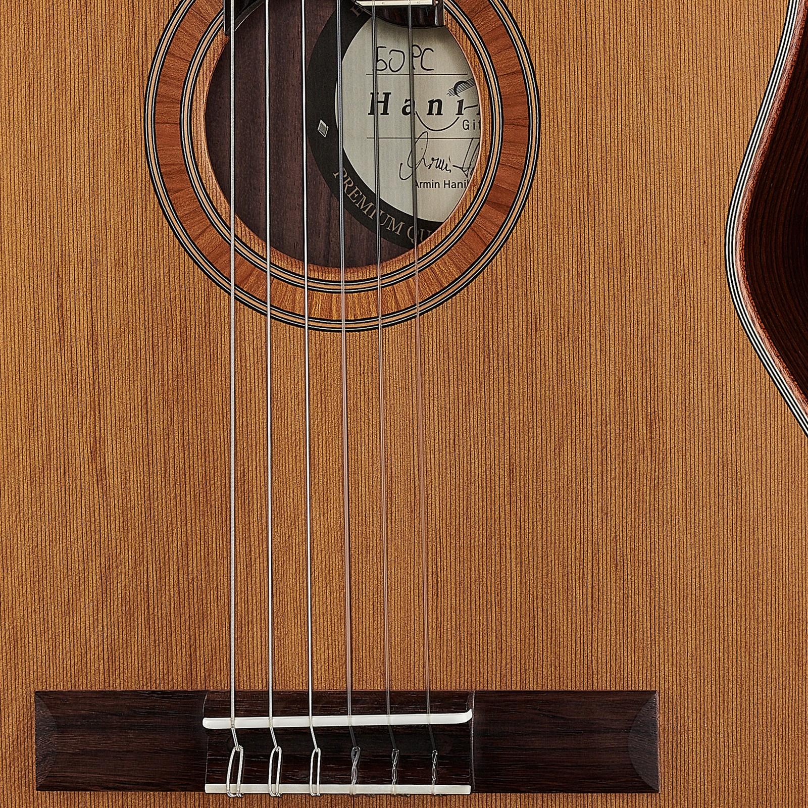 Hanika 50 PC Basisklasse, Schallloch