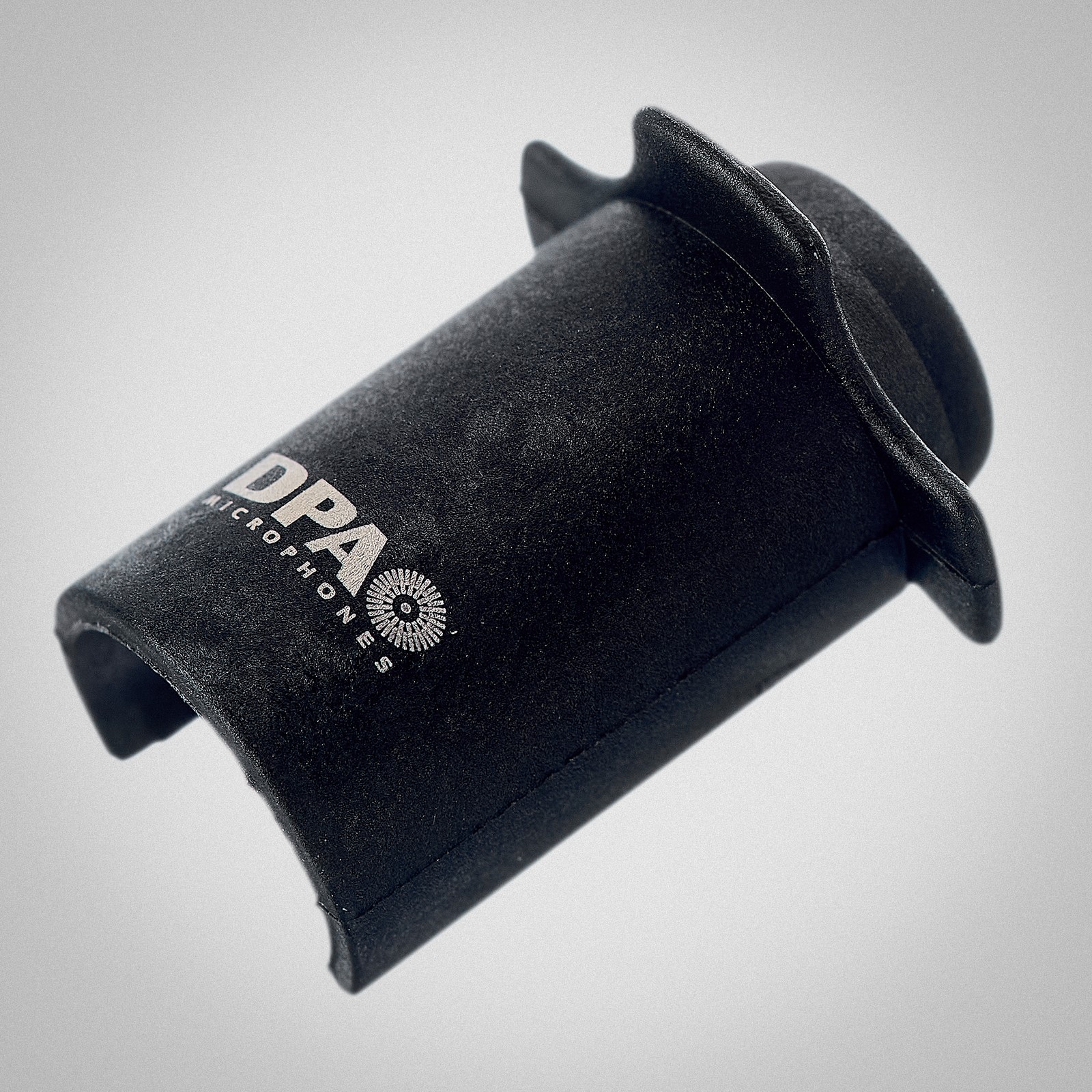 DPA 4099-DP-1-199-G, Logo