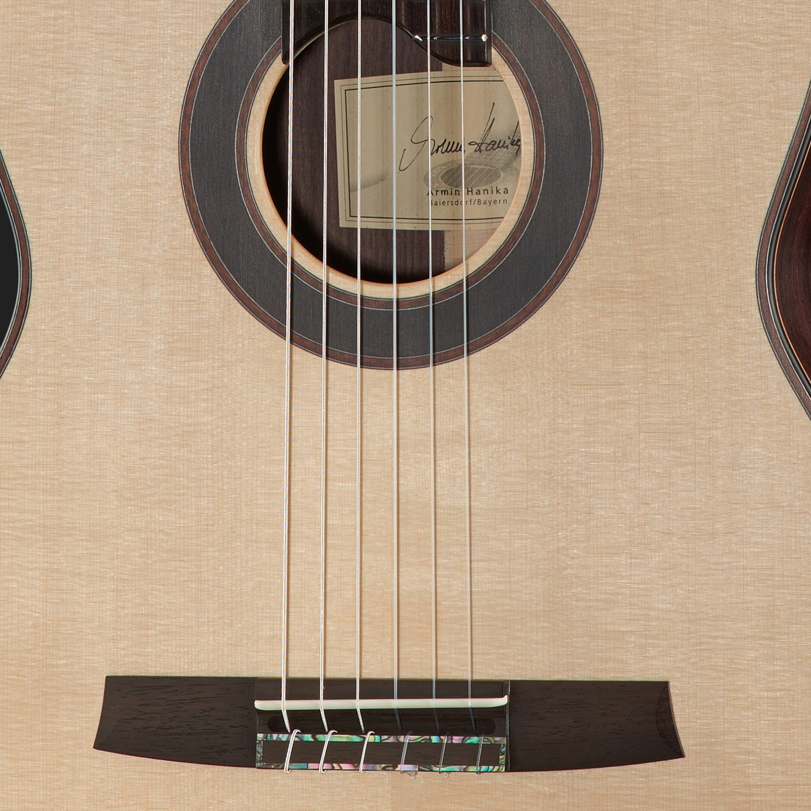 Hanika Natural-Torres, Schallloch