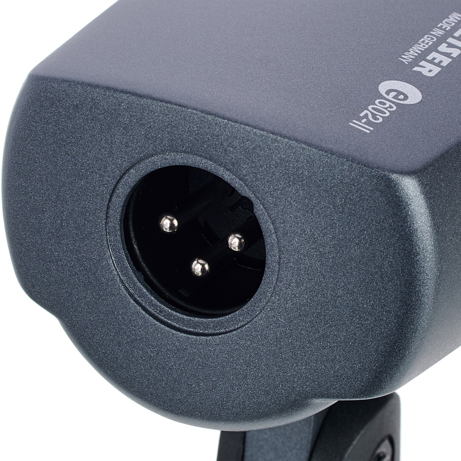 XLR-Anschluss am Sennheiser e602-II Bass-Drum Mikrofon