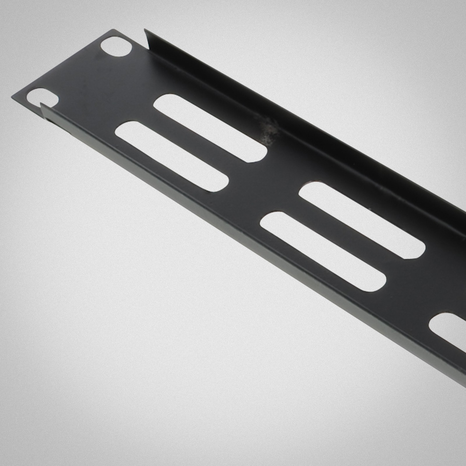 Thon Rack Panel 1U Air Vents, Detail