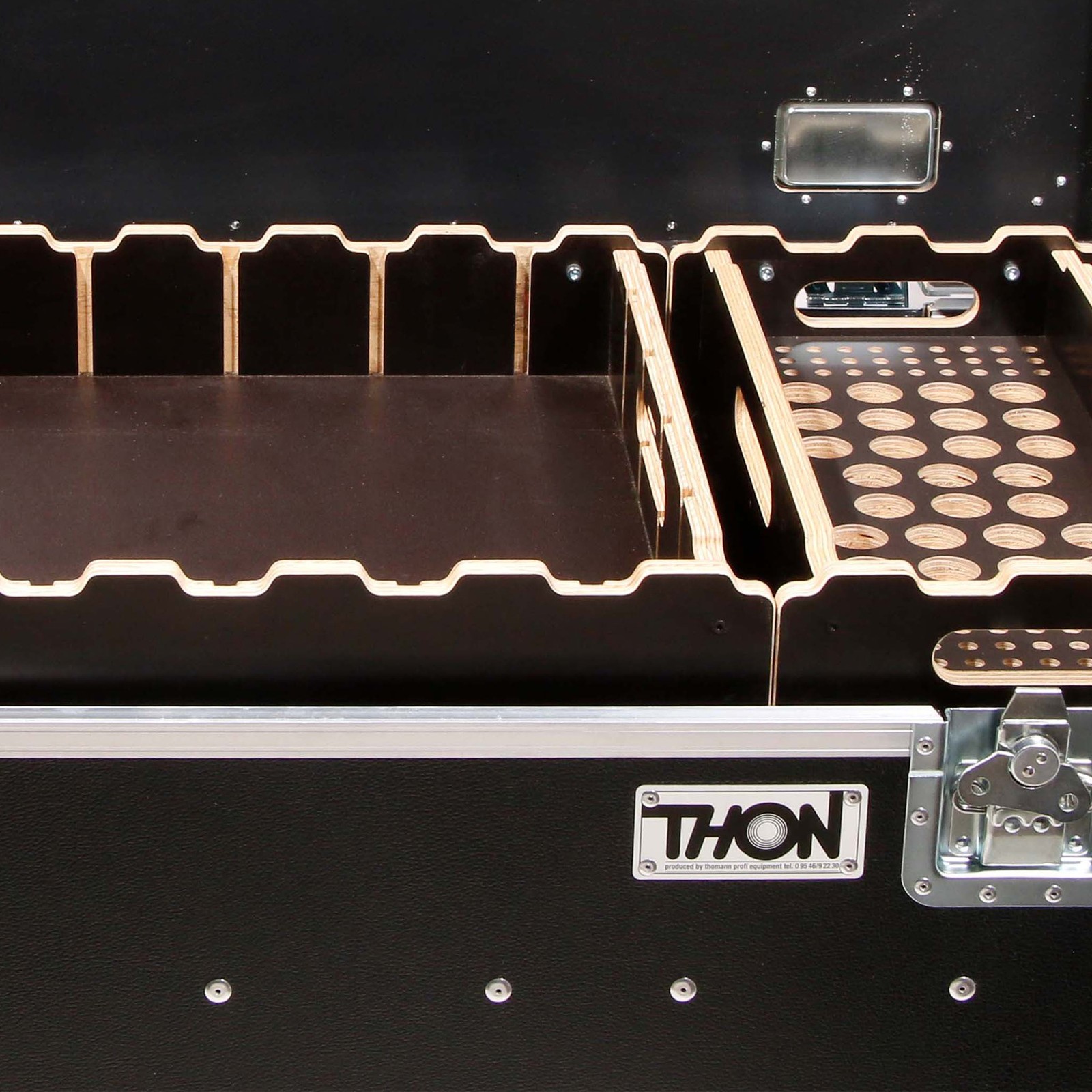 Thon 40 Multiflex Grid H4, Detail