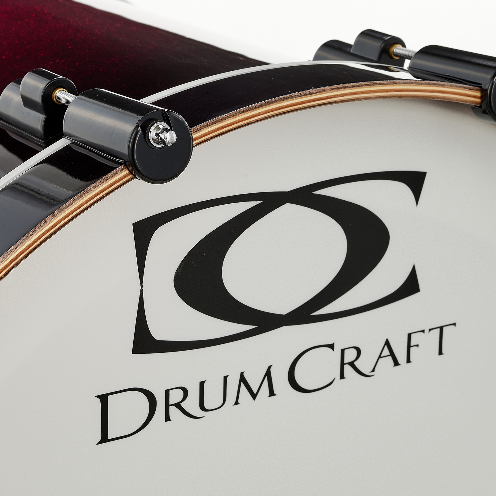 Logo auf der Bass Drum