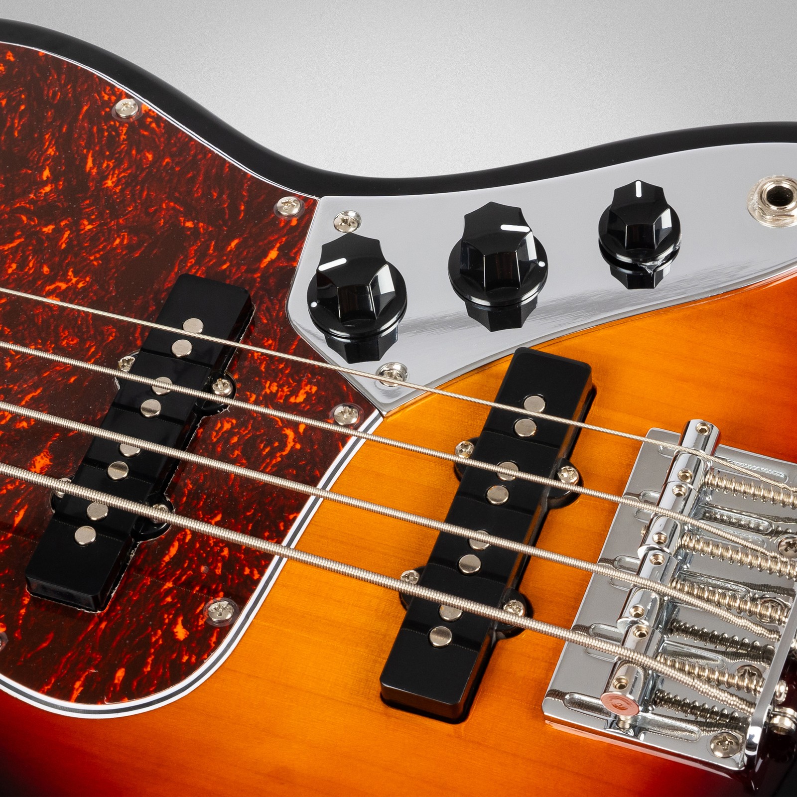 Flight Mini JB Bass SB, Decke aus geröstetem Ahorn