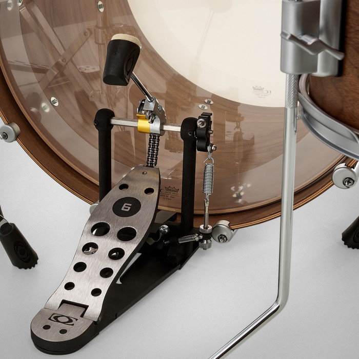 Hybridkessel aus Ahorn und Walnuss 