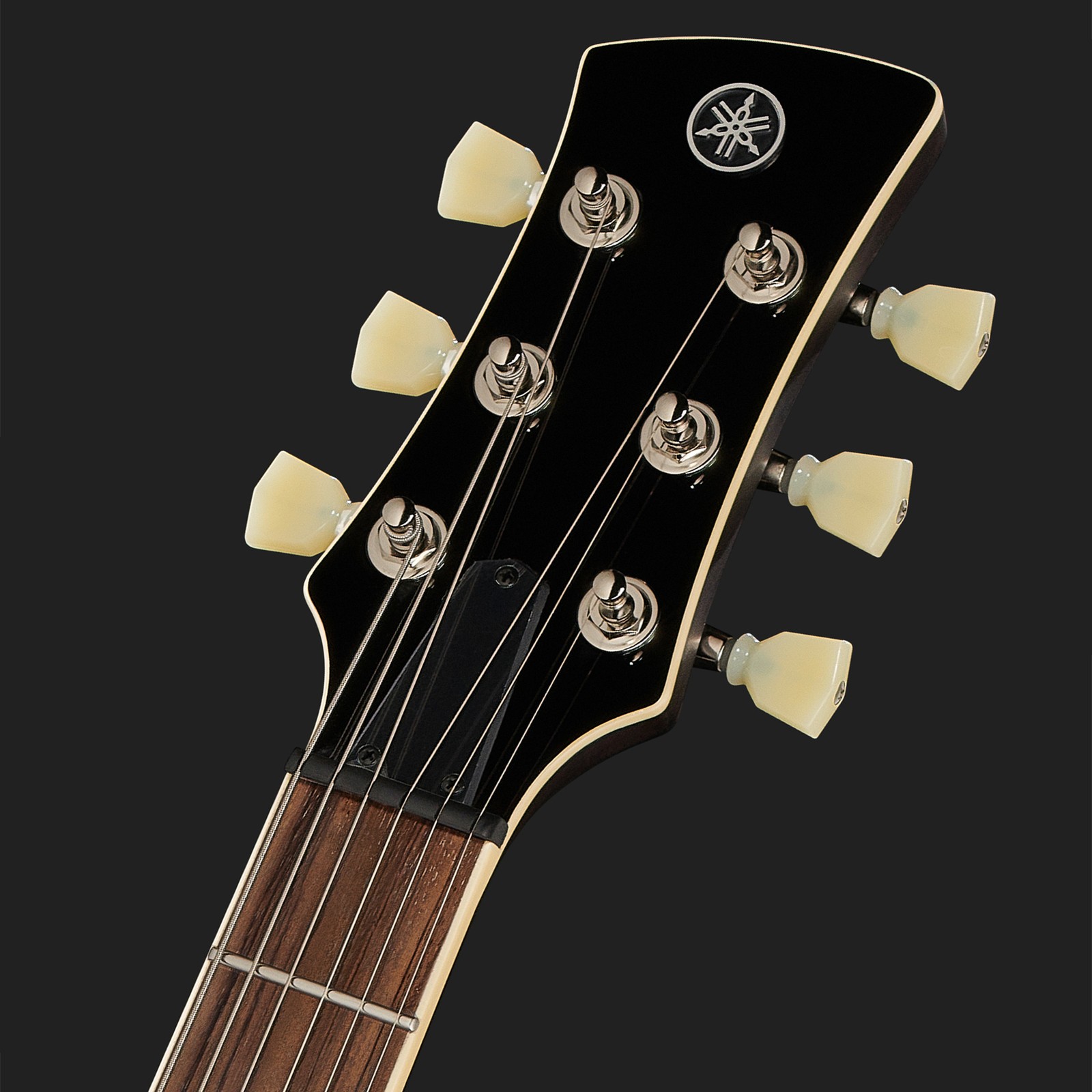 Kopfplatte der Yamaha Revstar RSS20 Sunset Burst