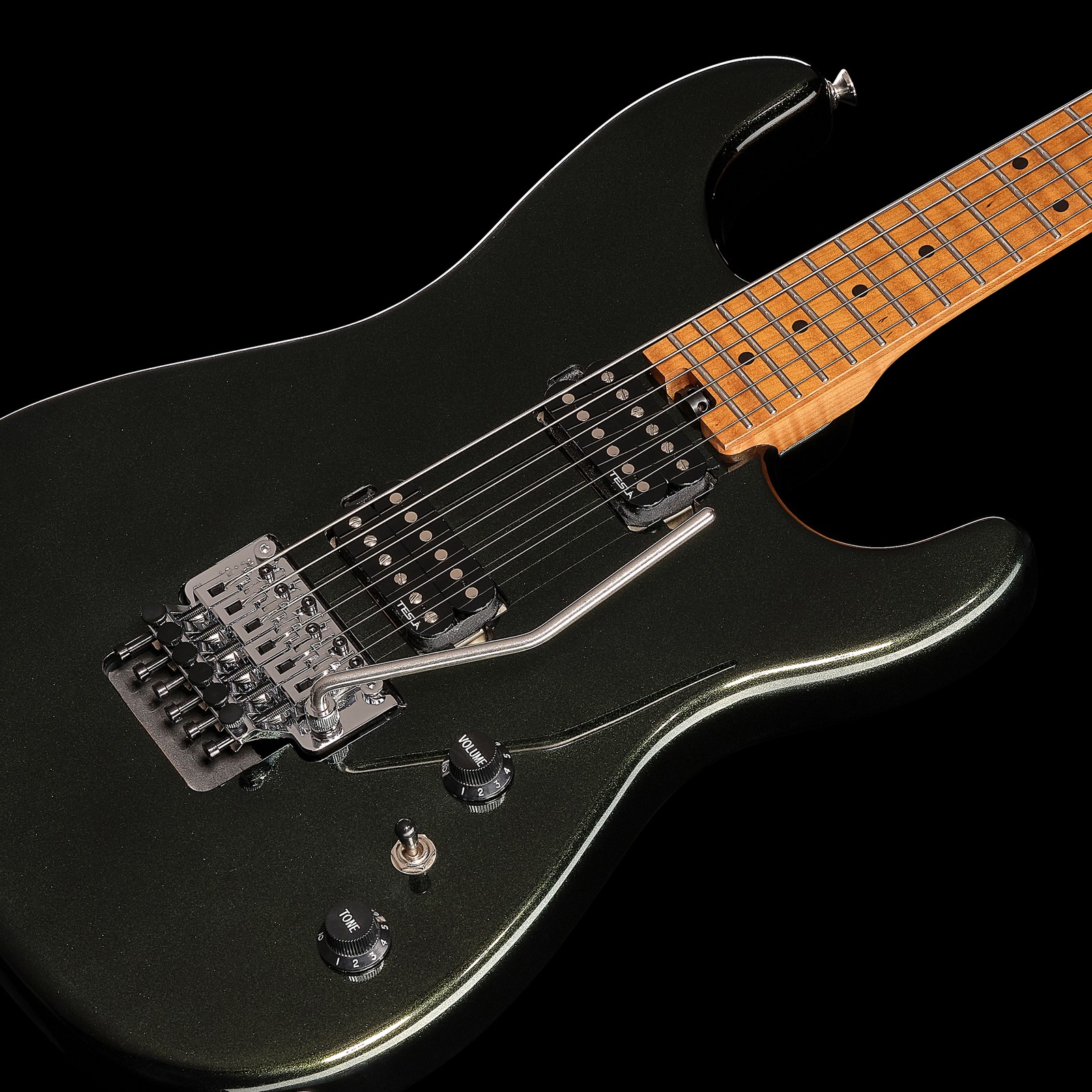 Decke der Harley Benton ST-80FR MN HH Lime Sparkle