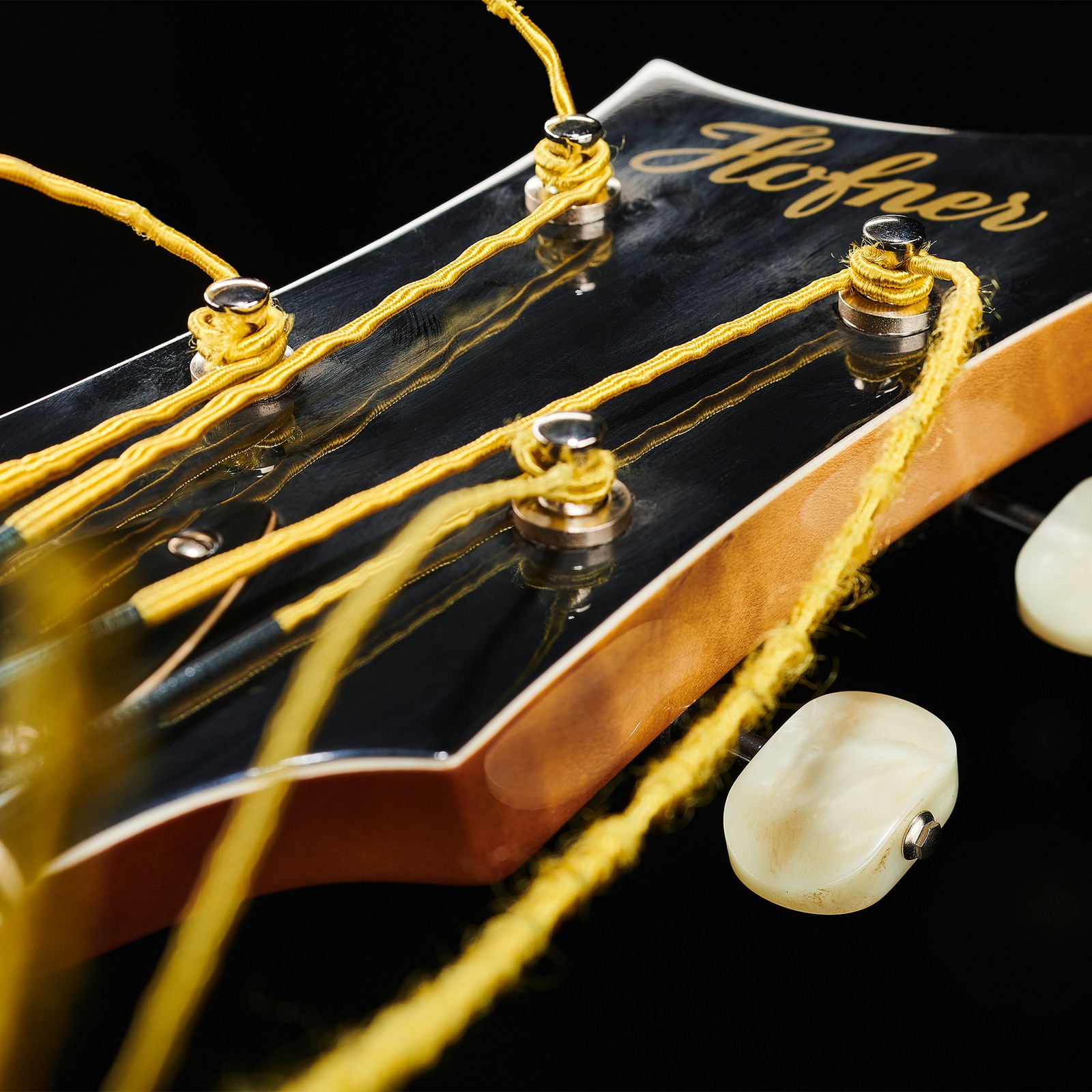 Höfner Violin Roof Top Bass 69, Kopfplatte