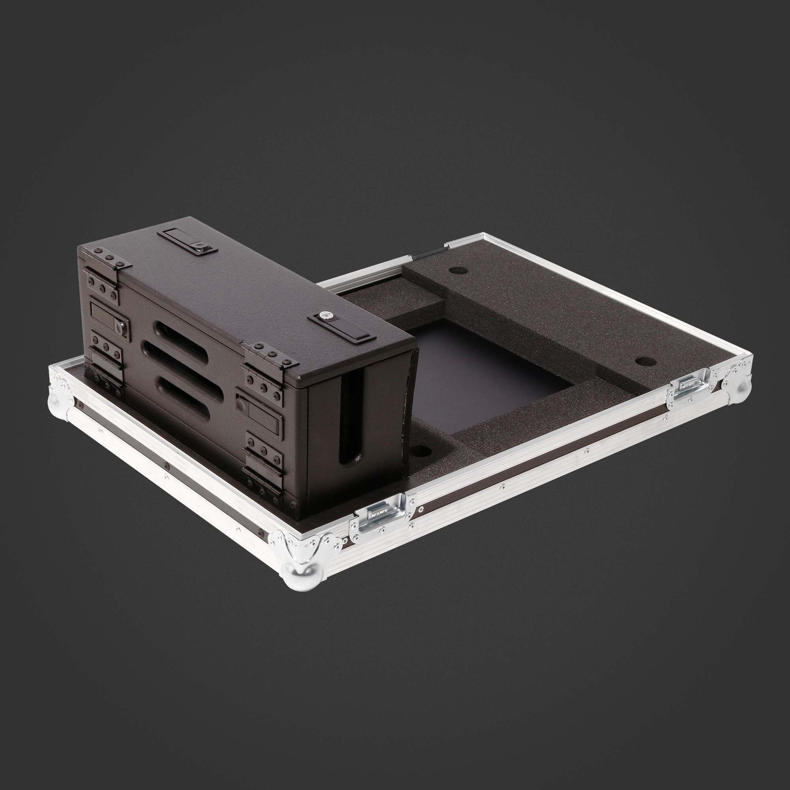 Thon Roadcase Yamaha DM7 Comp RG DH, Roadcase geöffnet