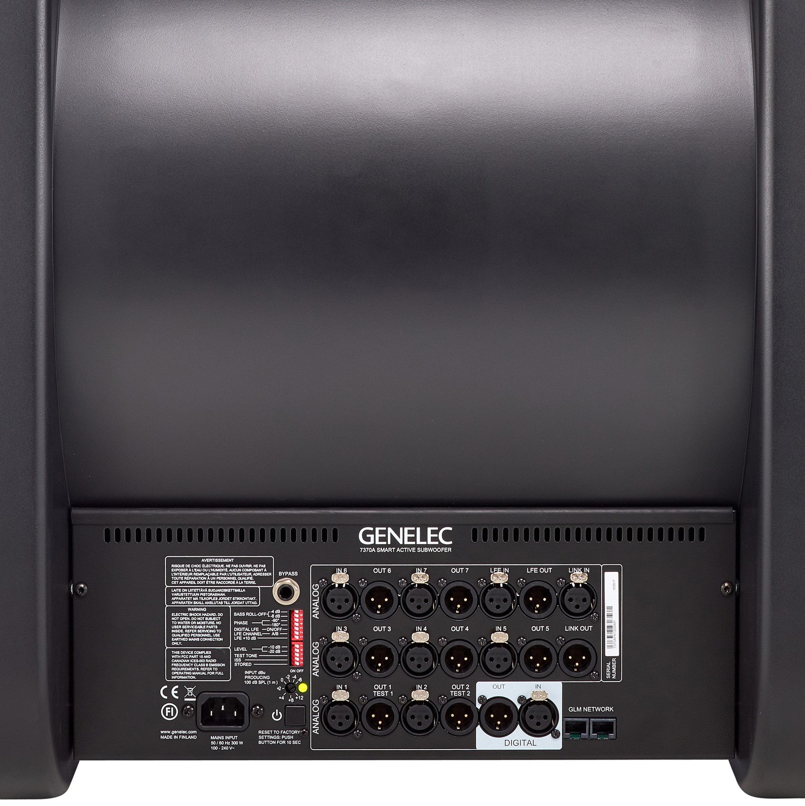 Connectique du Genelec 7370 APM