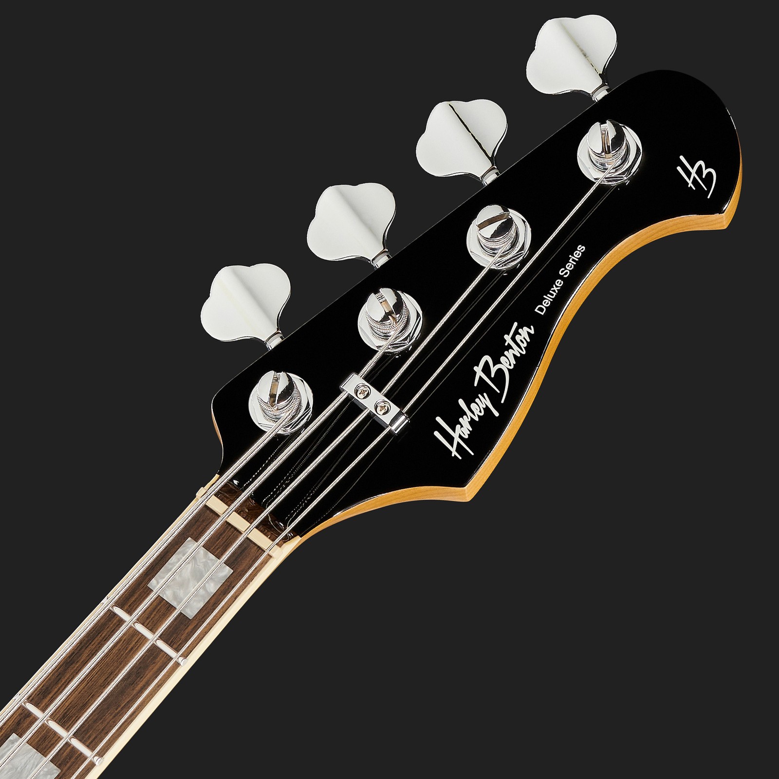 Harley Benton E-Bass Kopfplatte in schwarz