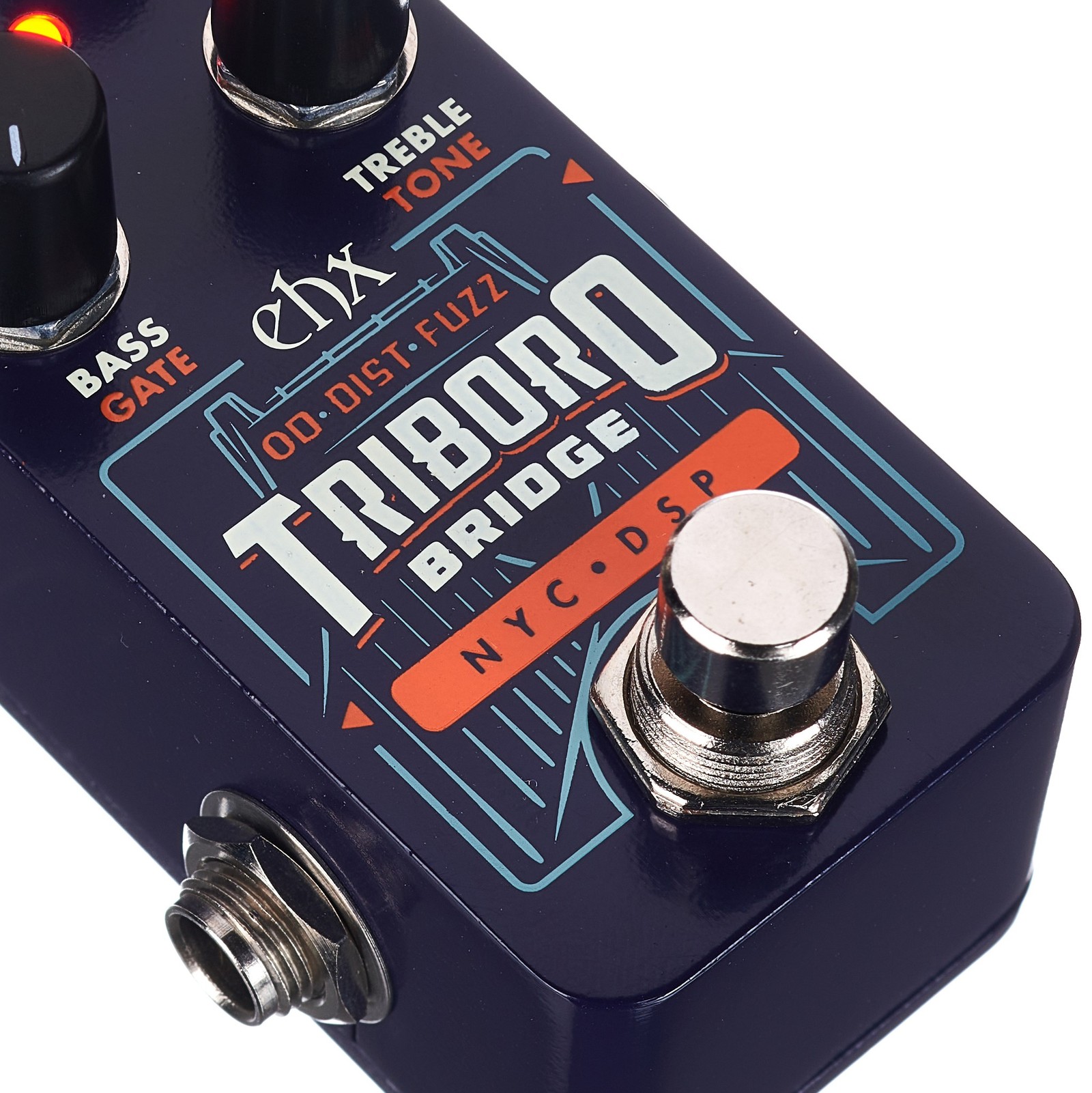 Fußtaster auf dem EHX Pico Triboro Bridge Drive