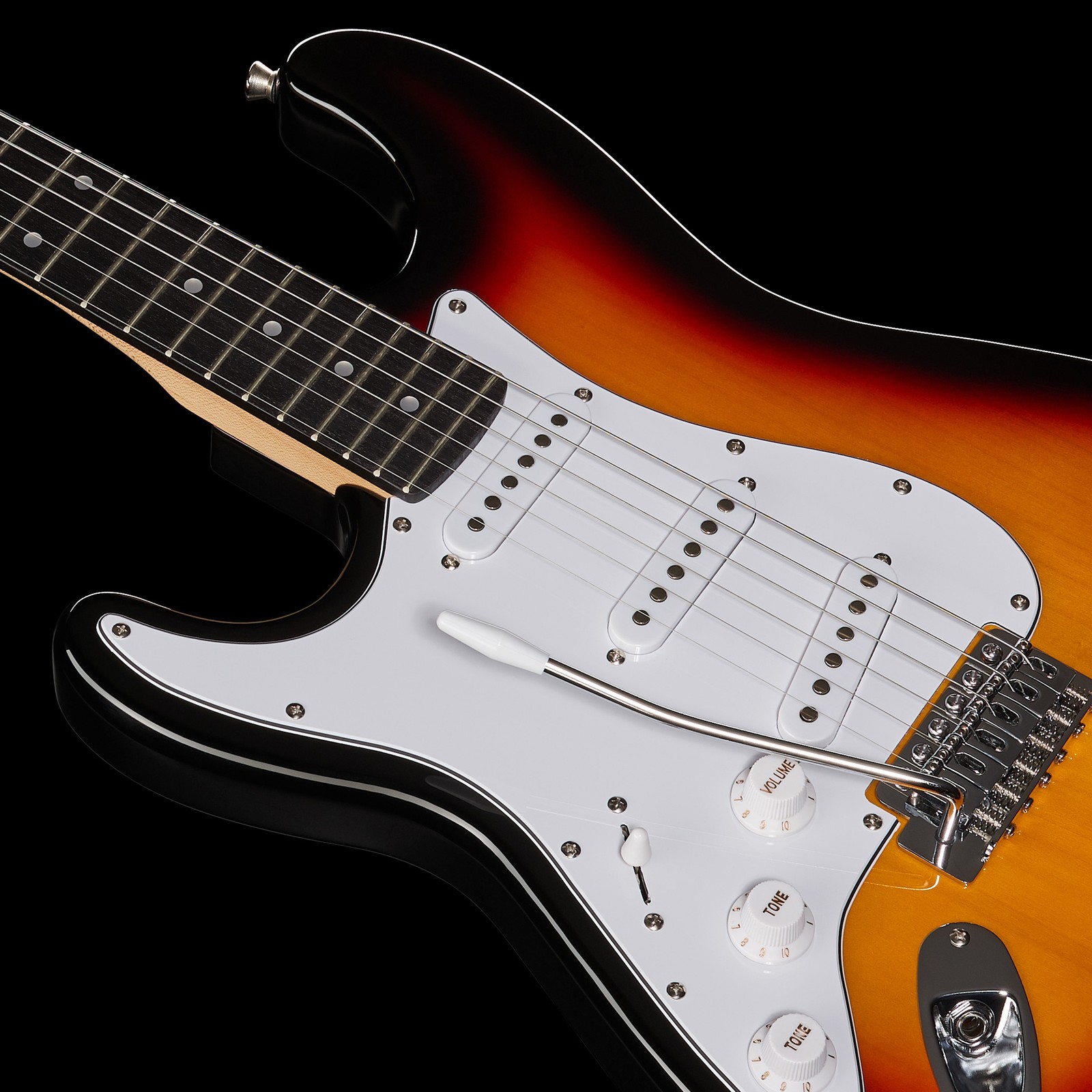 Korpus der Harley Benton ST-20LH SB E-Gitarre mit drei Singlecoils von vorne