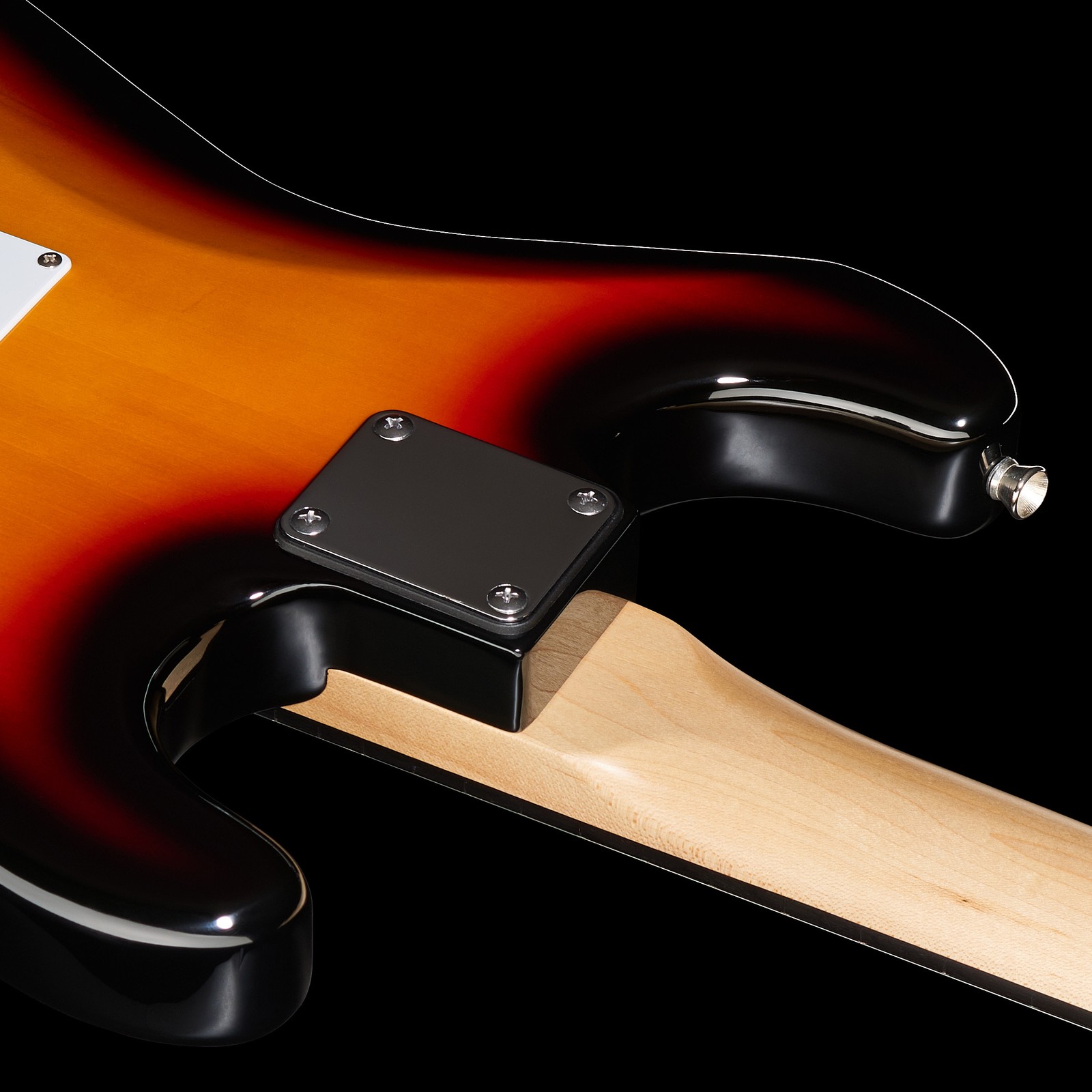 Korpusrückseite mit geschraubtem Hals an der Harley Benton ST-20LH SB E-Gitarre