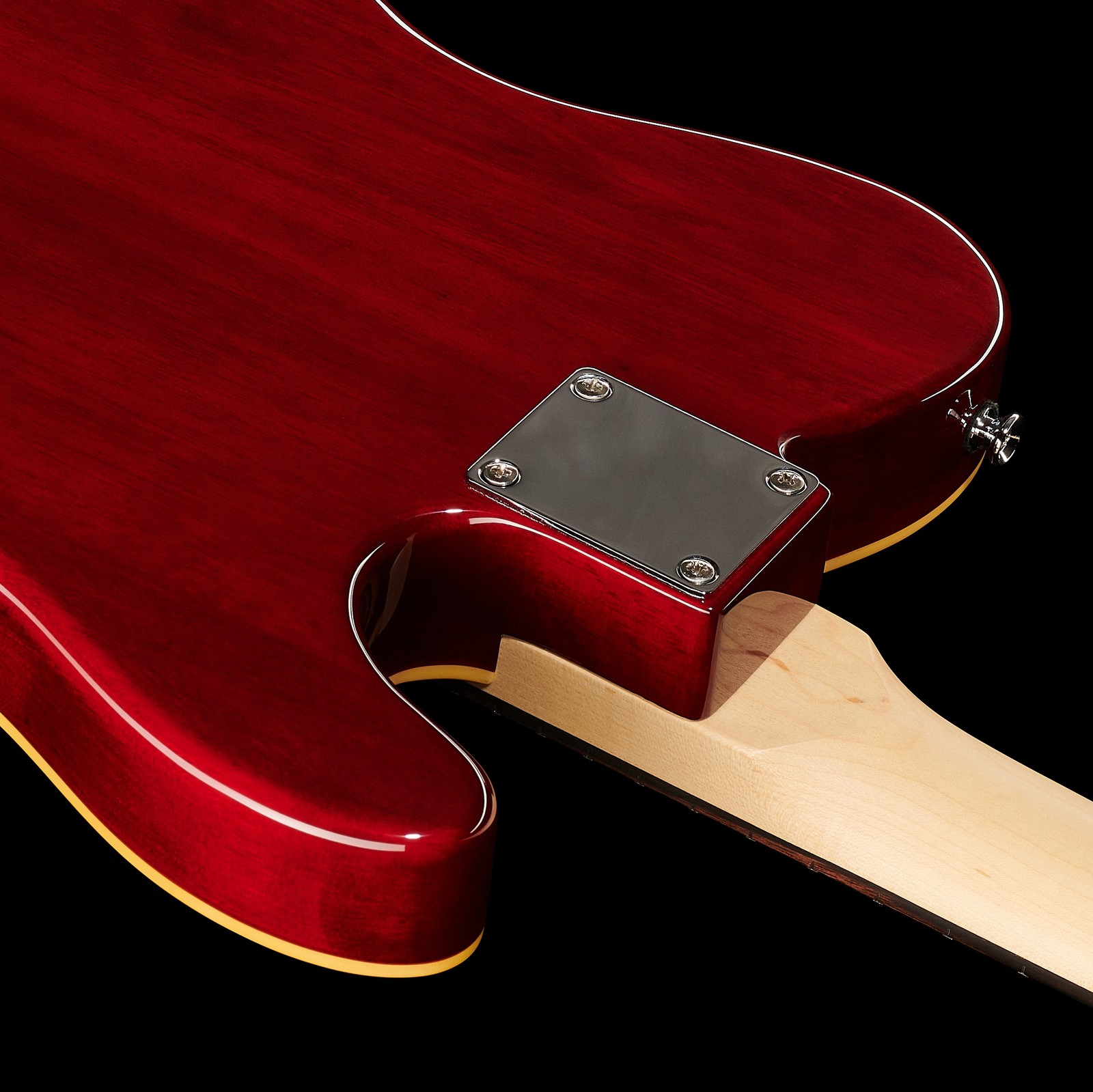 Halsübergang des geschraubten Halses an der Harley Benton TE-90QM LH Trans Red 