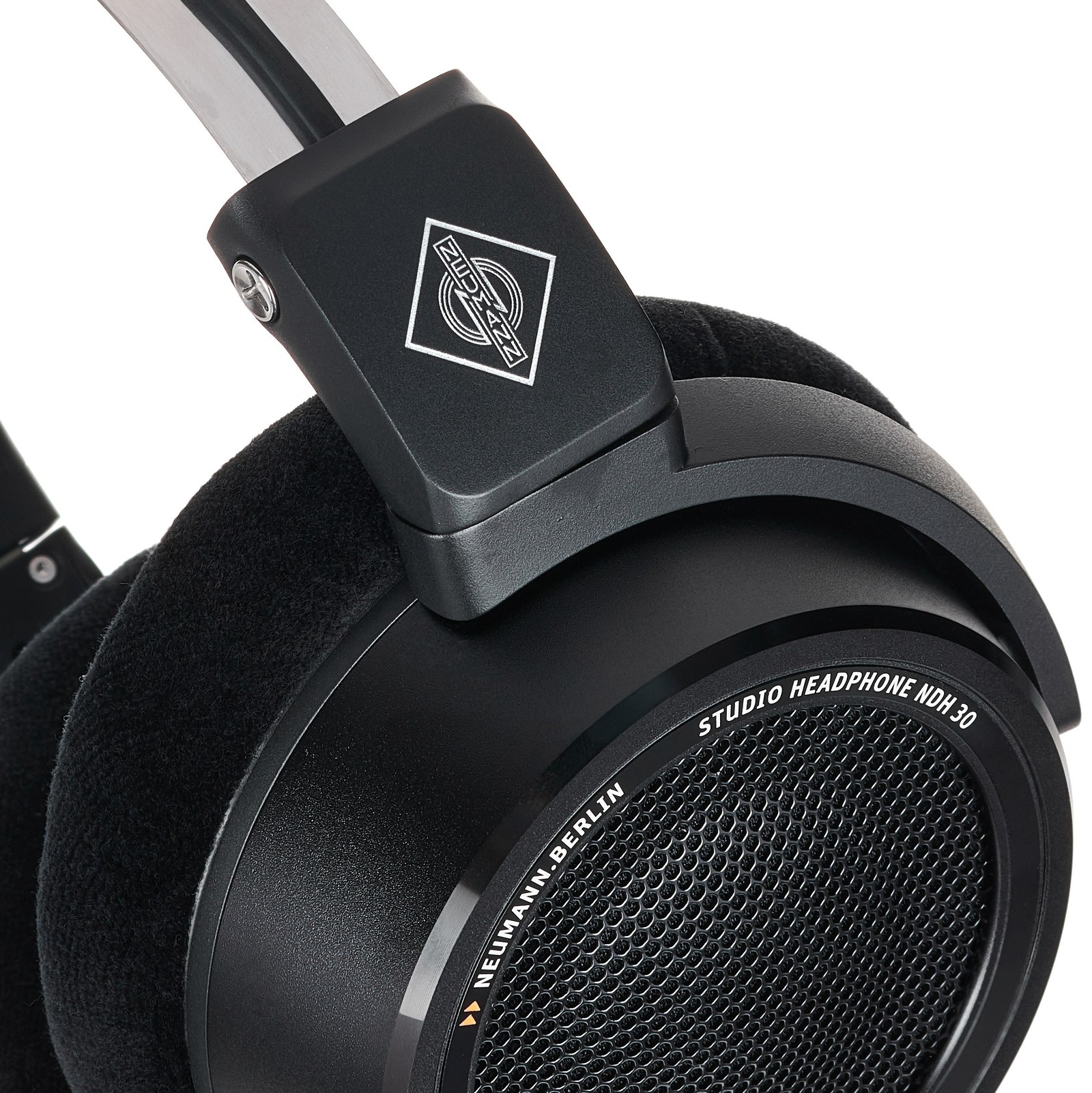 Neumann NDH 30 Black Edition – United States