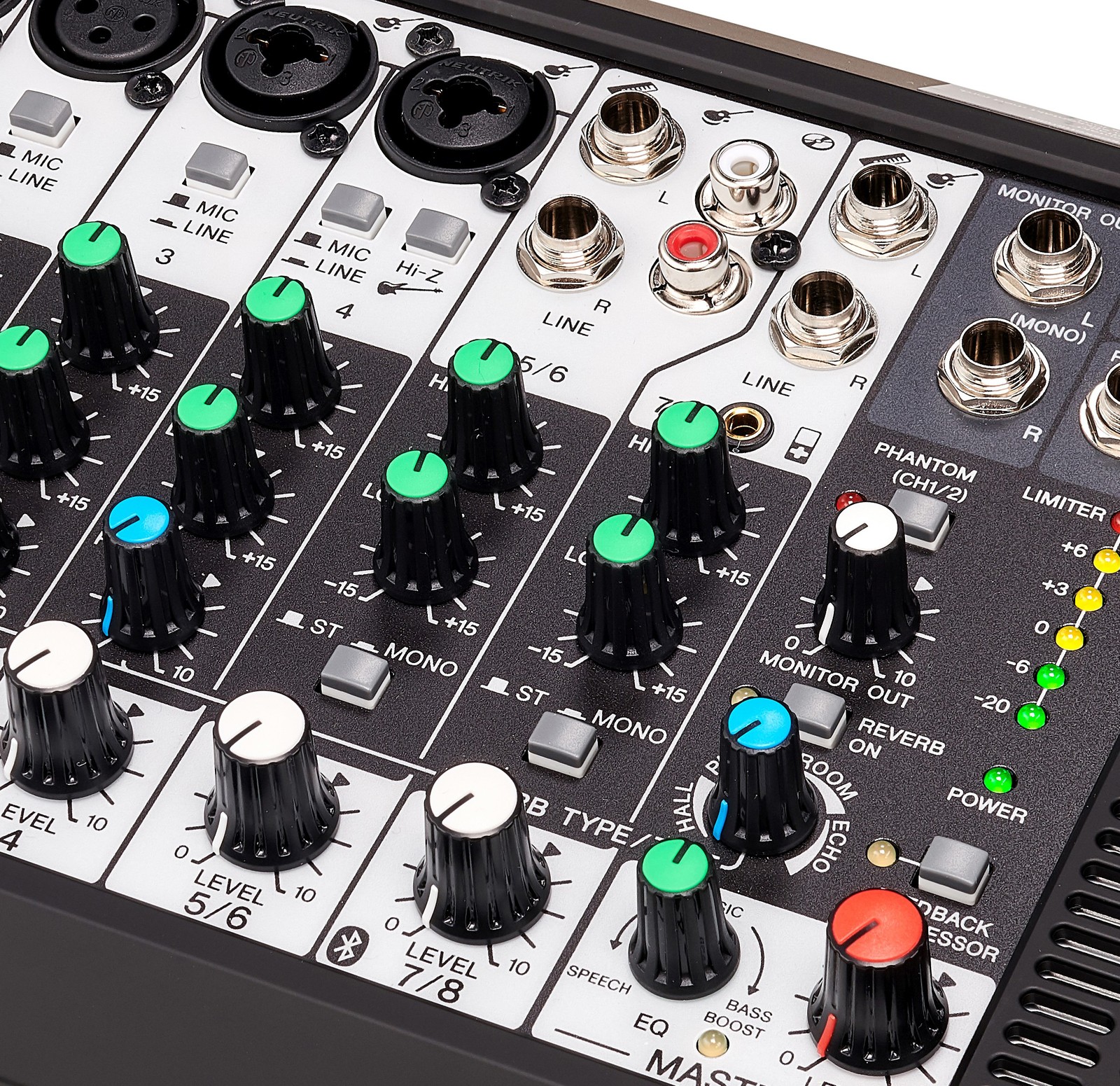 8-Kanal Powermixer des Yamaha Stagepas 400BT Mini-PA System mit Bluetooth-Funktion