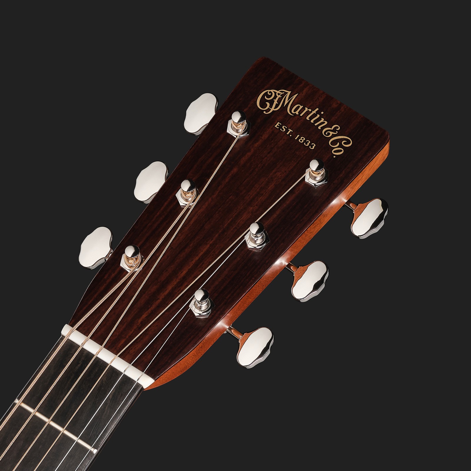 Kopfplatte der Martin Guitar 00028 Ambertone