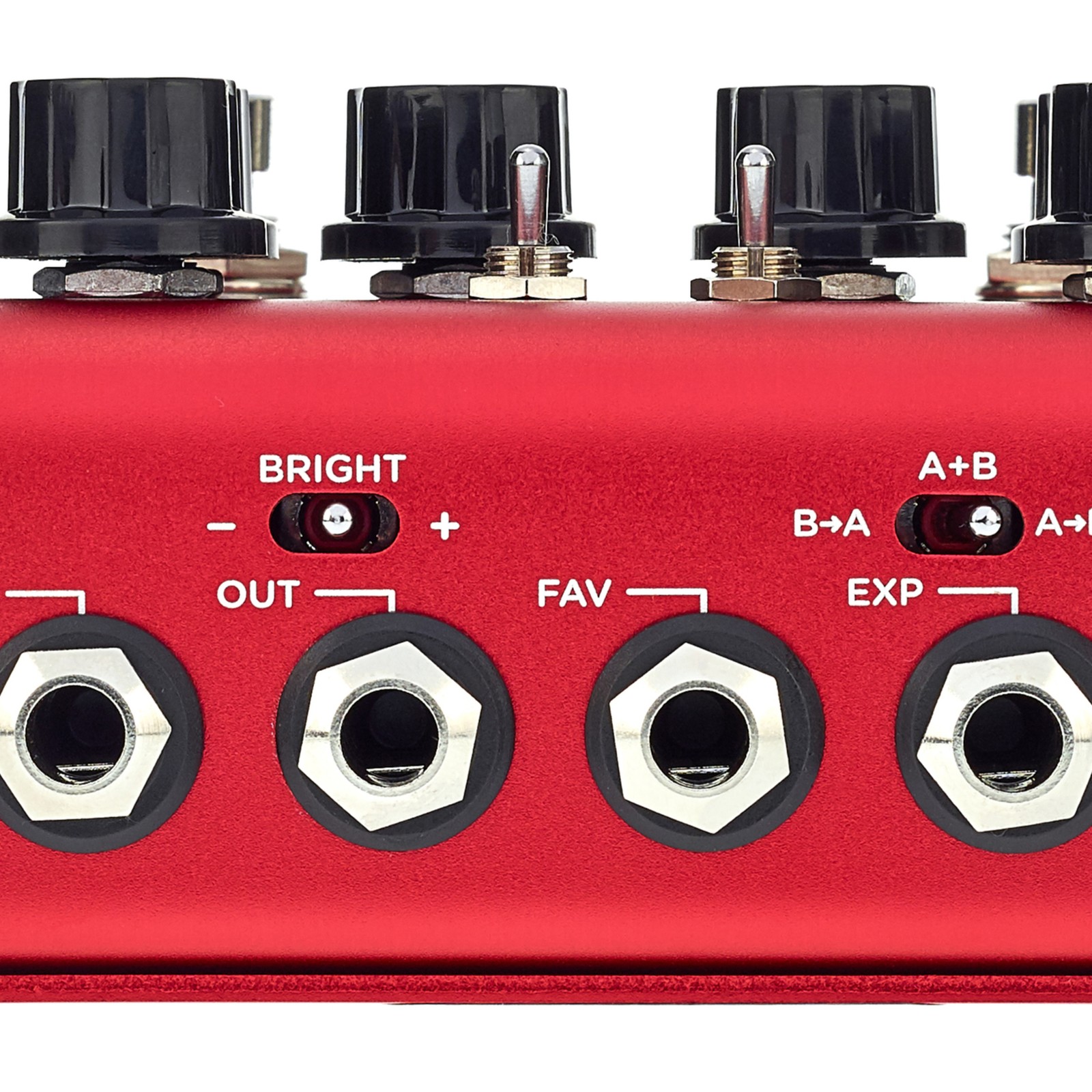 Strymon Sunset, Anschlüsse