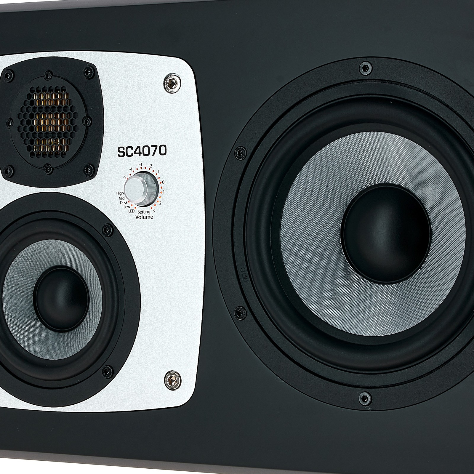 EVE Audio SC4070 Frontseite Lautsprecher