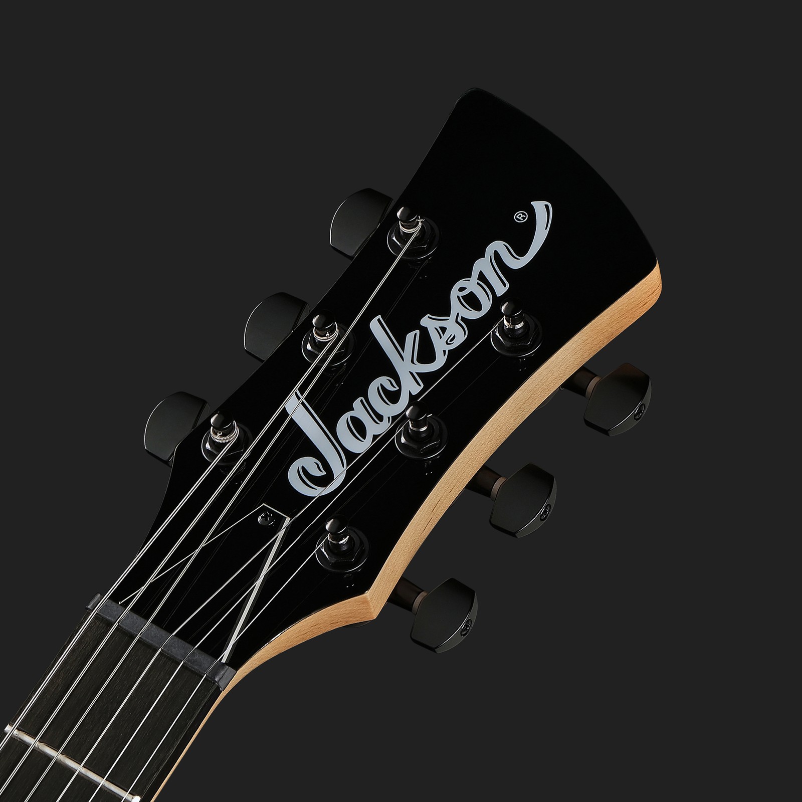 Kopfplatte der Jackson JS22 Surfcaster HT SN BK