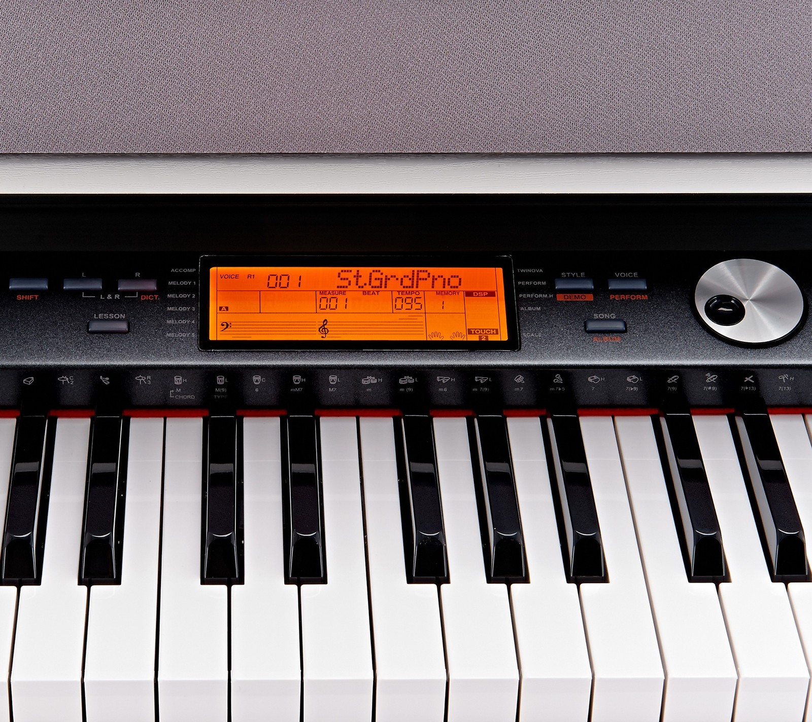 Thomann DP-95 WH, Klaviatur