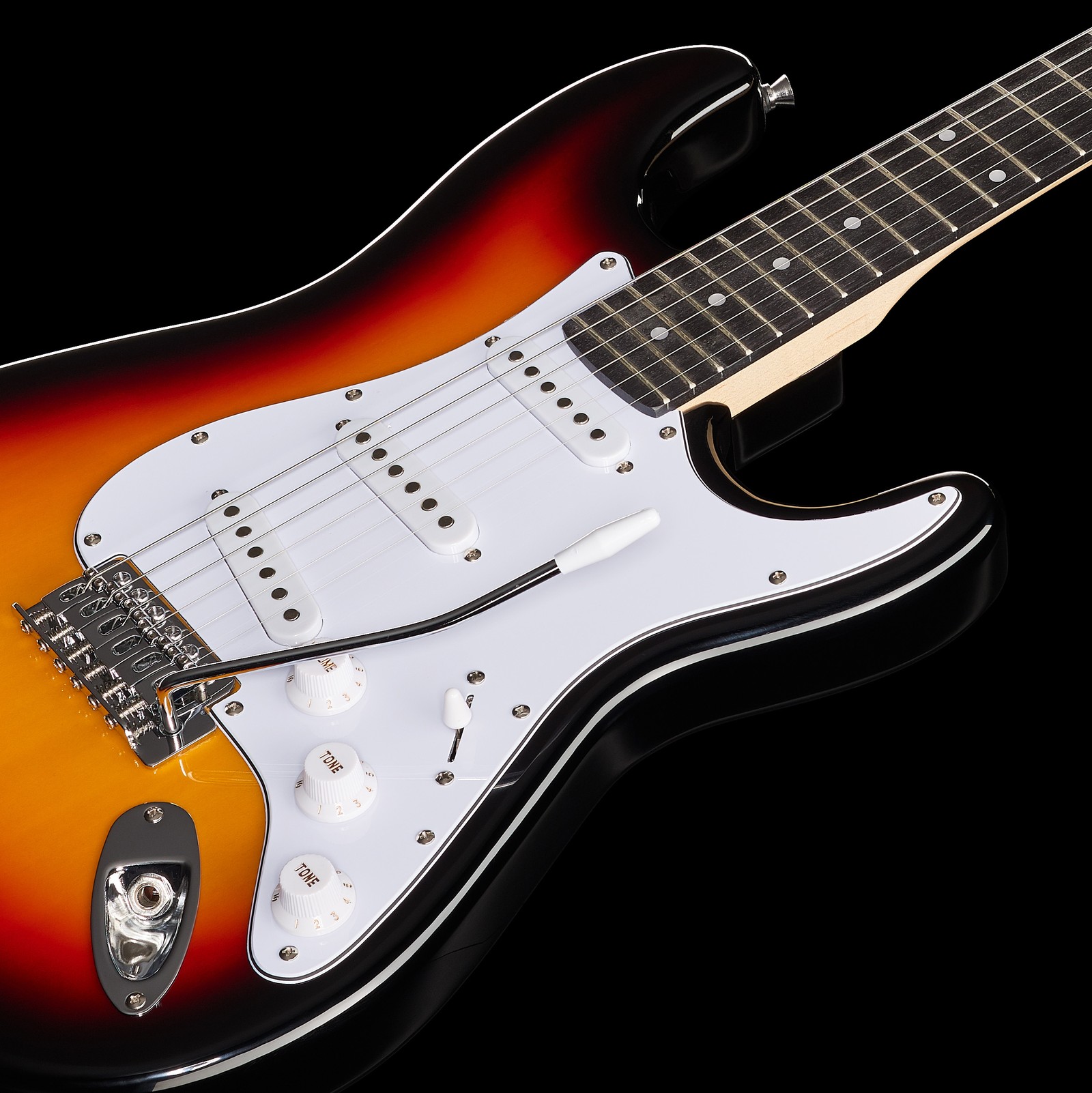 Korpus der Harley Benton ST-20 SB E-Gitarre mit drei Singlecoils von vorne