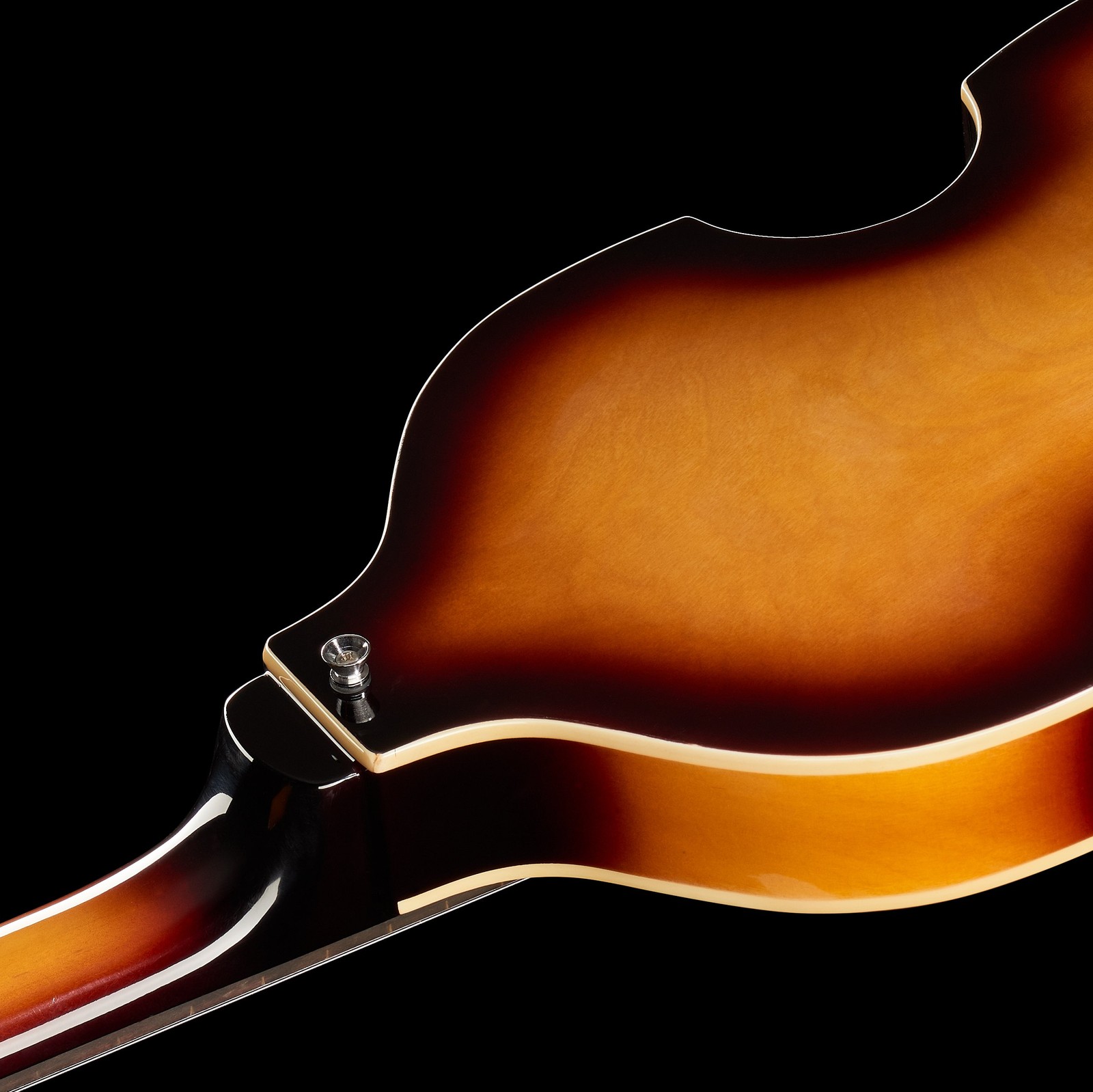 Halsübergang des Harley Benton Beatbass VS Vintage Series E-Bass