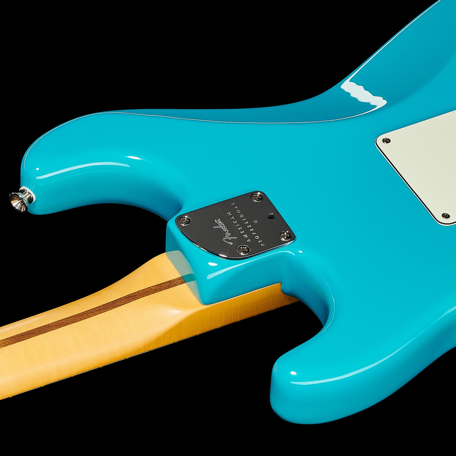 Halsübergang der Fender AM Pro II Strat MN MBL E-Gitarre