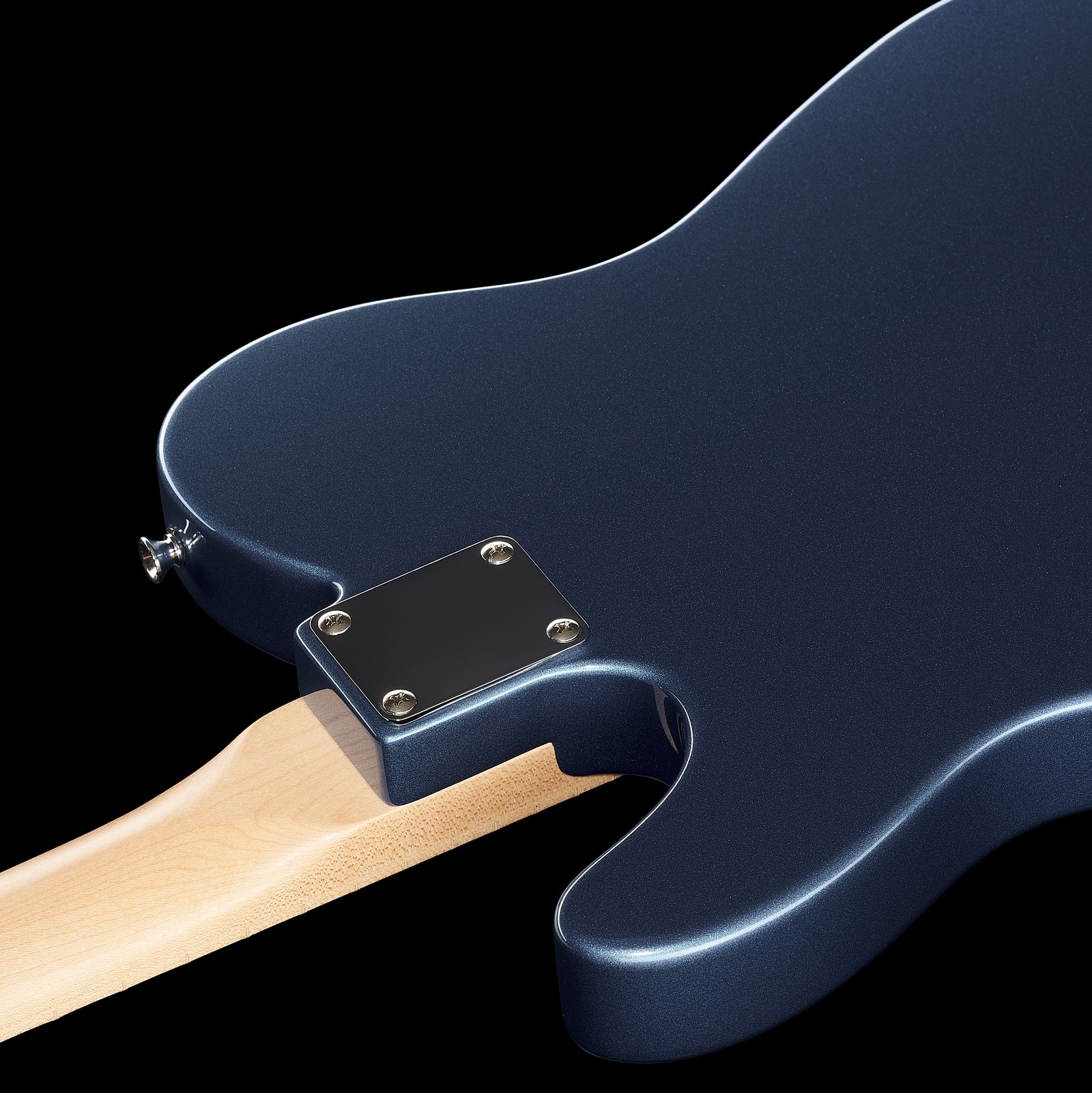 Geschraubter Hals auf der Rückseite der Harley Benton TE-20MN BM Standard Series