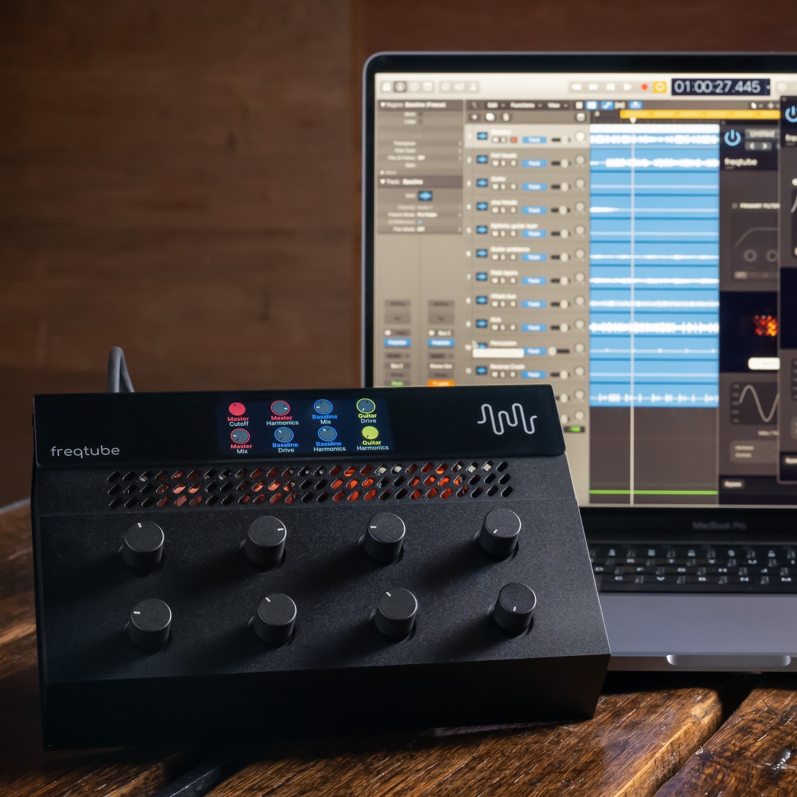 freqport FT-1 freqtube und ein Laptop