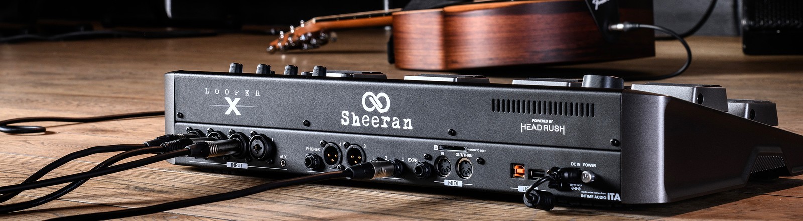 Anschlüsse auf der Rückseite des Sheeran Loopers Looper X