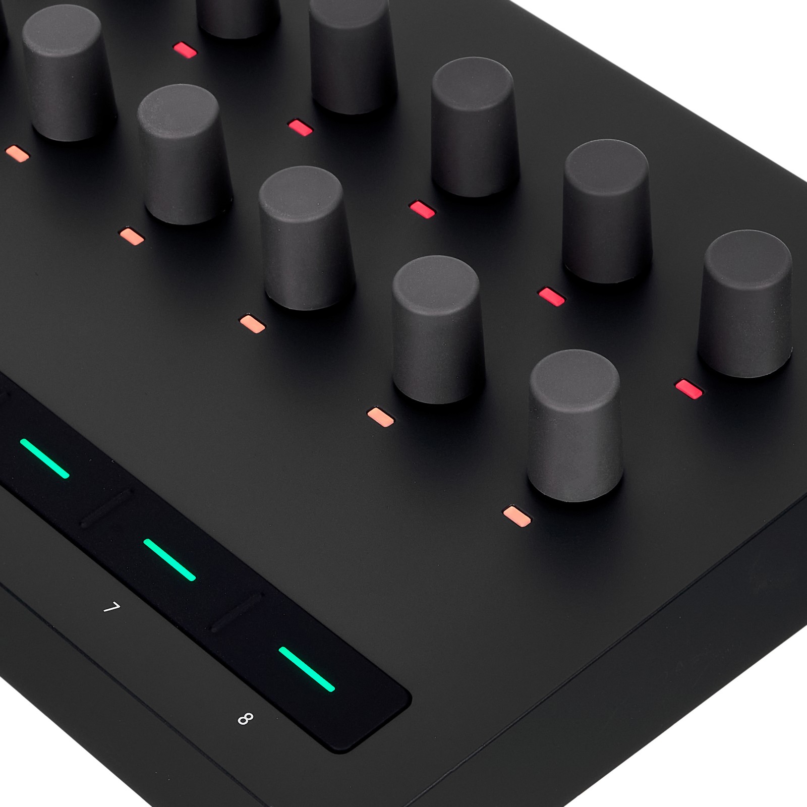 Endlos-Drehregler am Novation Launch Control 3 USB-Controller