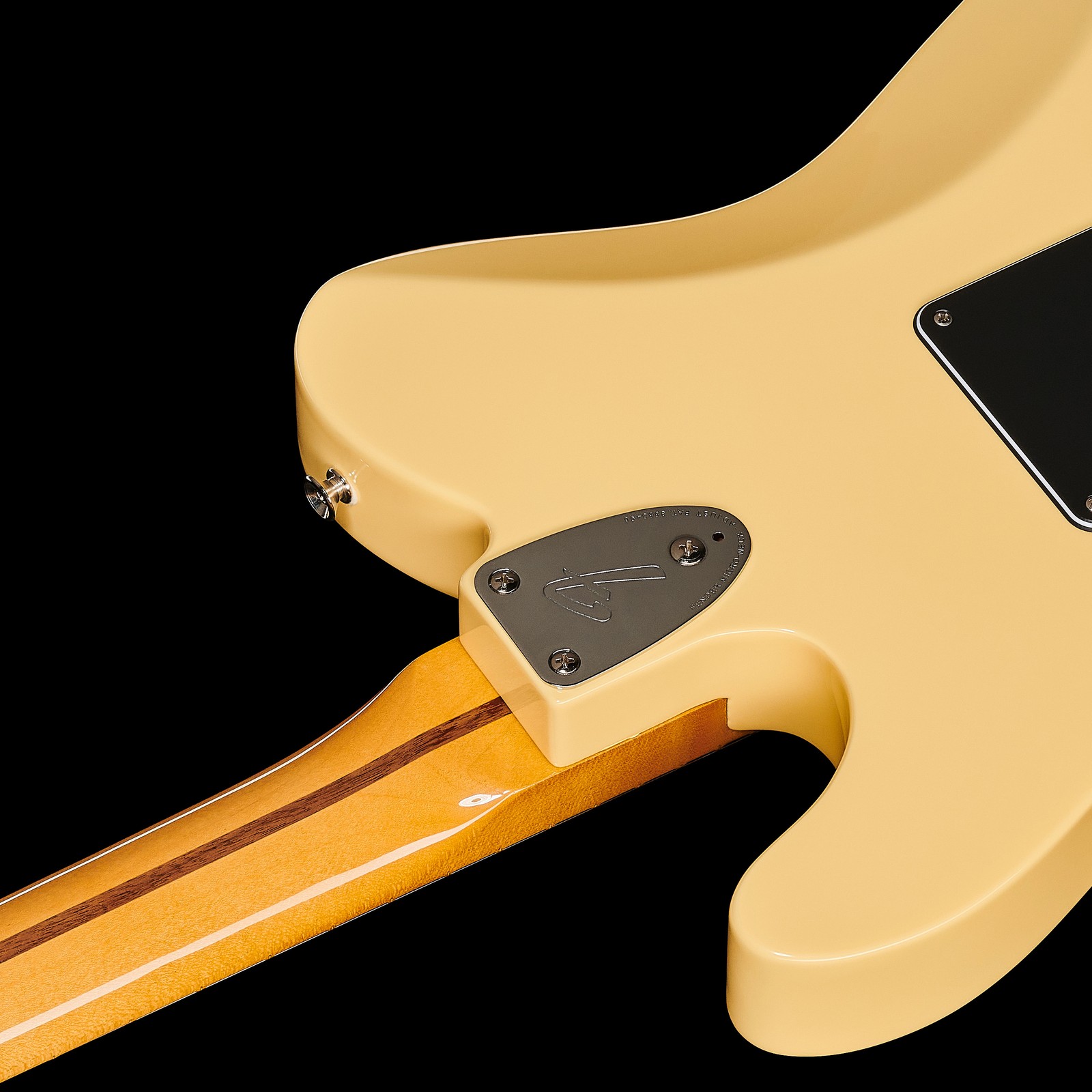 3-fach verschraubter Hals auf der Rückseite der Fender Vintera II 70s Tele Dlx VWT