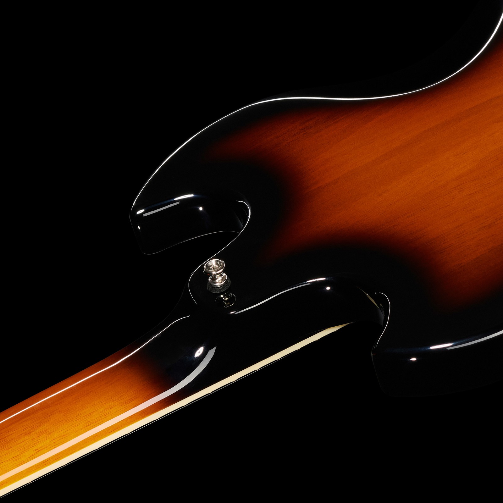 Guild Polara Deluxe Vintage Sunburst, Rückseite mit geleimtem Hals