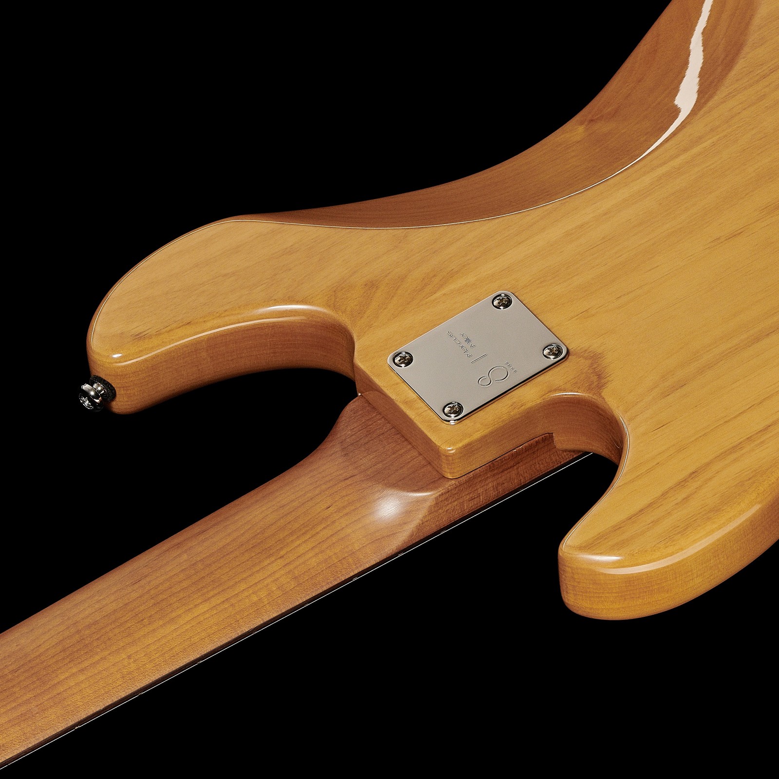 Geschraubter Roasted Maple Hals auf der Rückseite des  Marcus Miller P5R Alder-5 NT