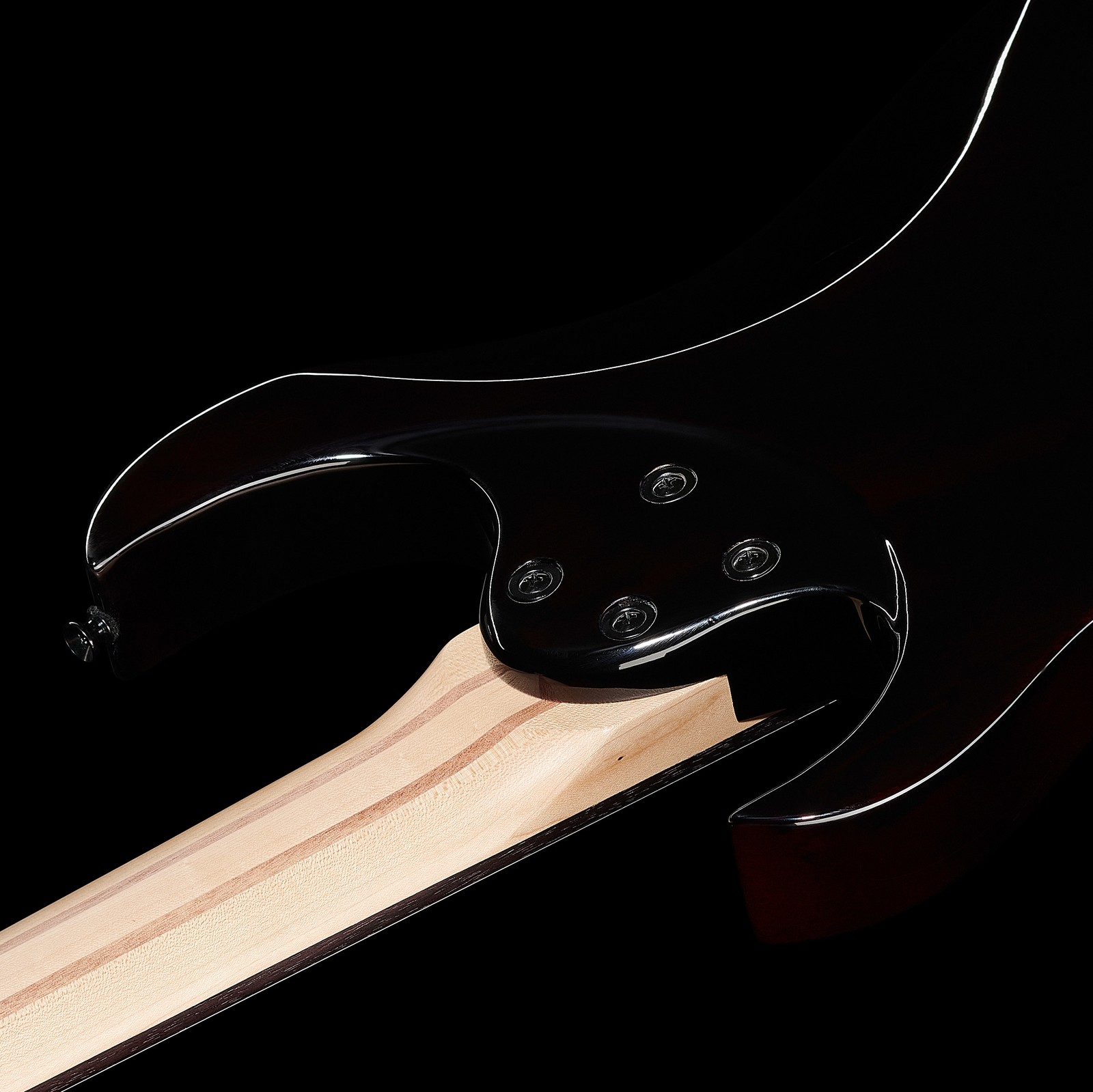 Korpusrückansicht der 8-Saiter Harley Benton MultiScale-7 TPB E-Gitarre