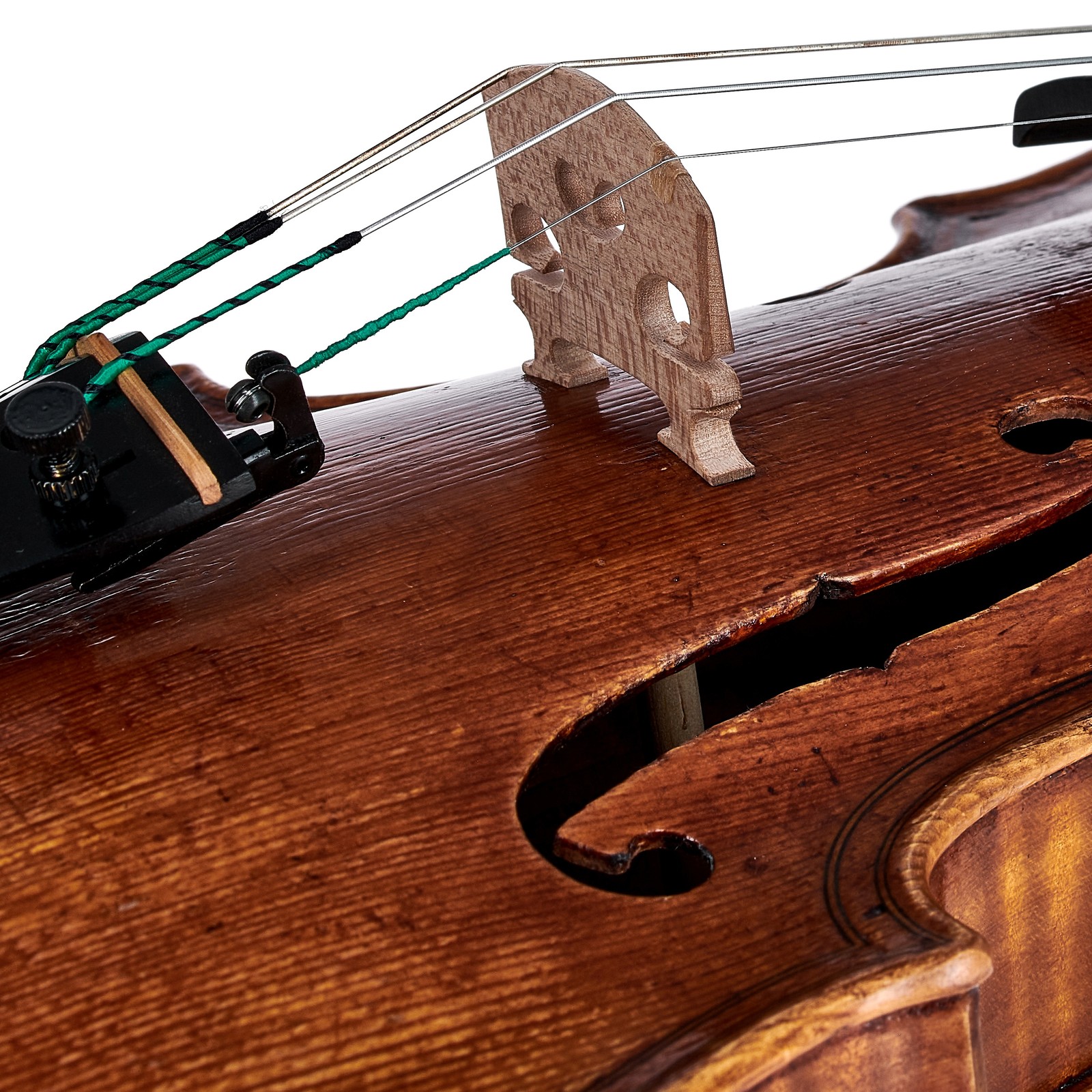 Geigensteg und Saitenhalter mit Feinstimmer