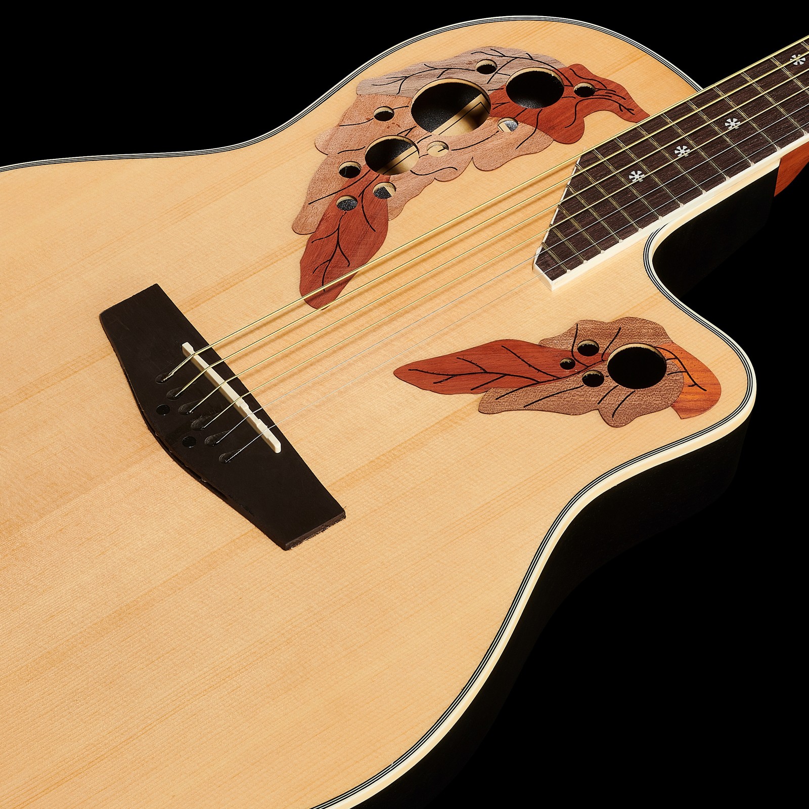 spruce top on the Harley Benton HBO-850NT