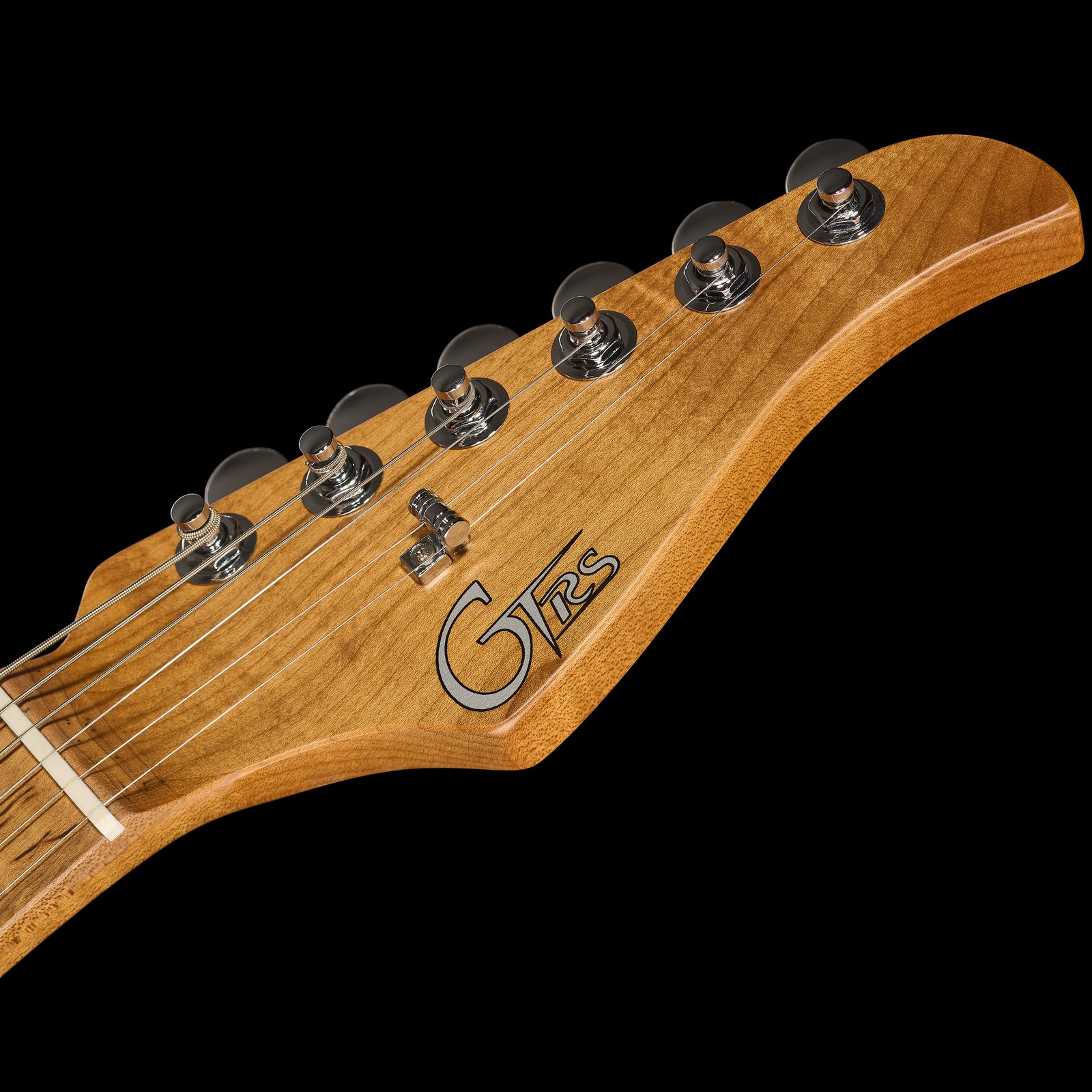 Headstock on the Mooer GTRS Guitar Profess. 801 TB electric guitar with integrated GTRS Intelligent Processor System