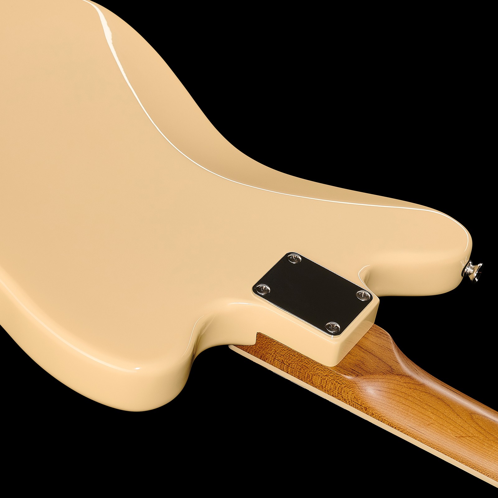 Gerösteter Hals auf der Rückseite der Harley Benton HB JA-60LH OW