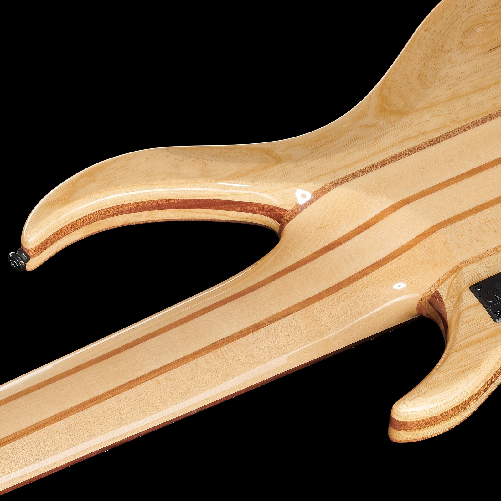 Mehrstreifiger, durchgehender Hals des Harley Benton BZ-6000 II NT