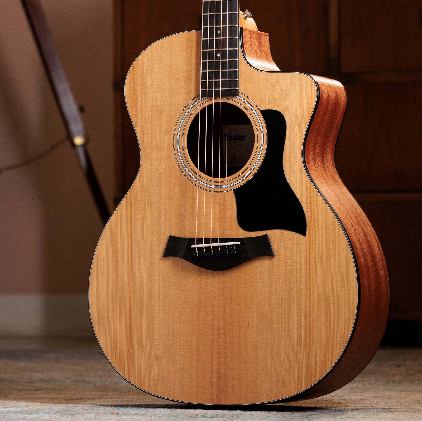 Fichtendecke der Taylor 114ce Sapele 