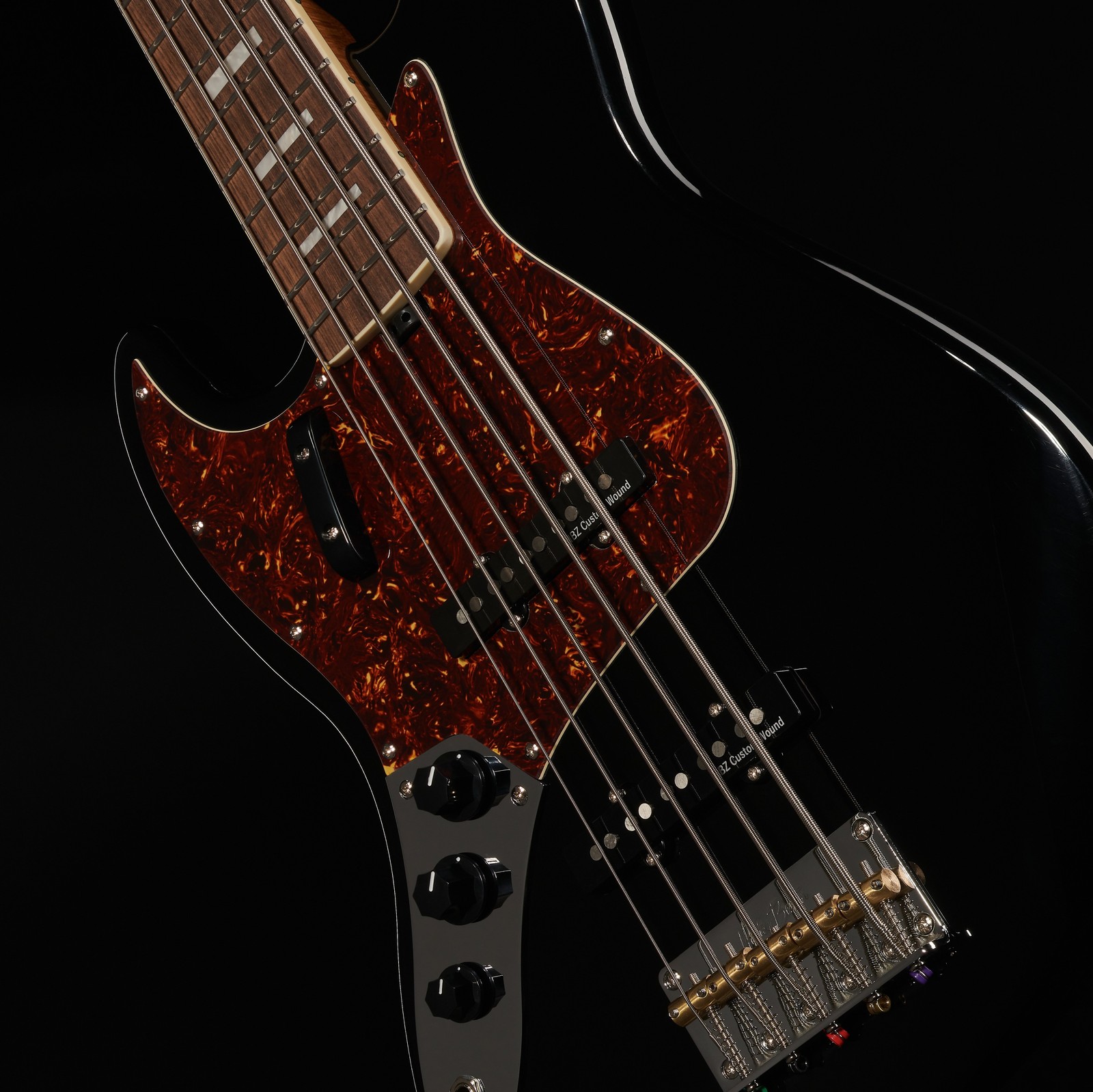 Singlecoil Pickups im E-Bass Harley Benton MV-5JB LH Black