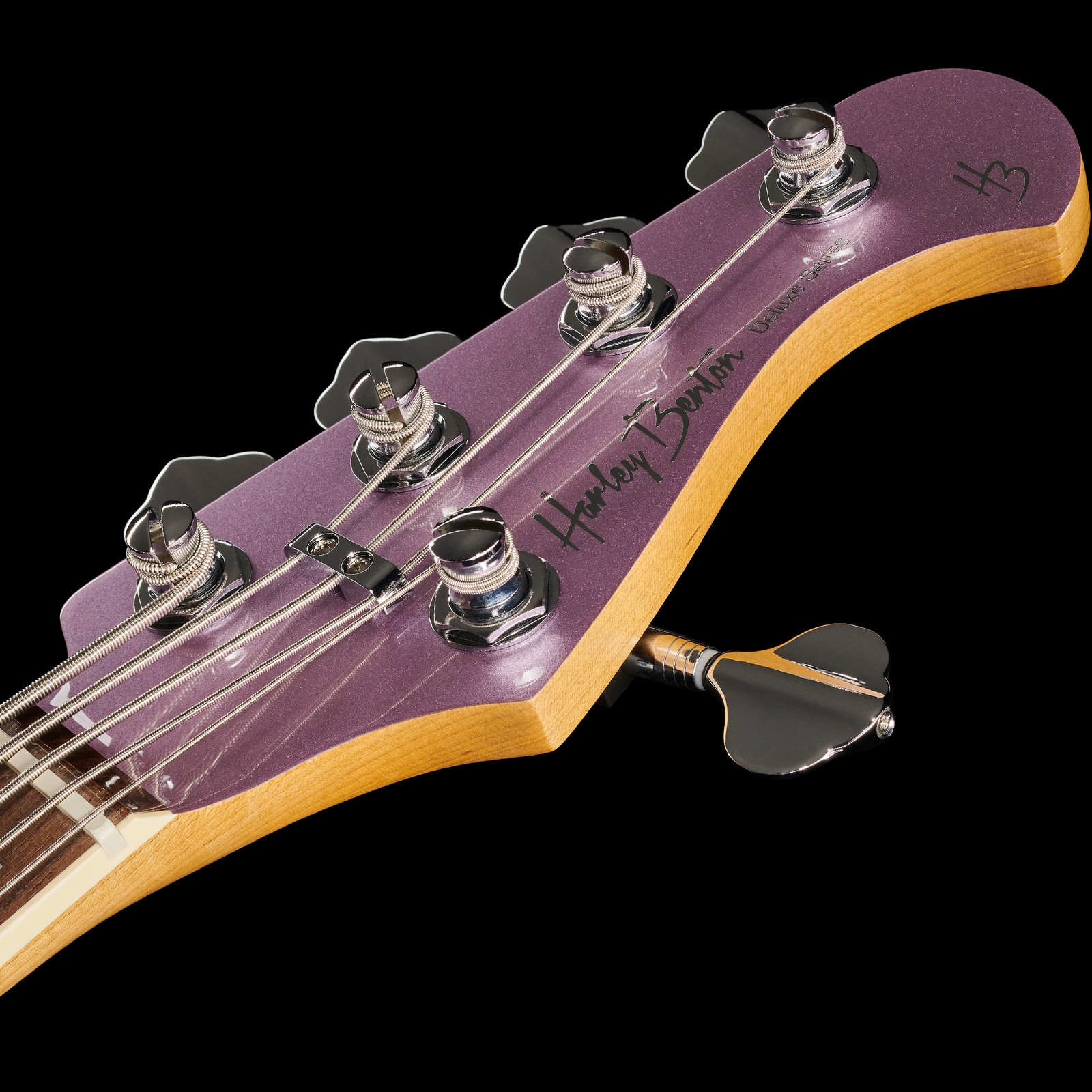 5-Saiter Bassgitarre Kopfplatte mit lila matching Headstock