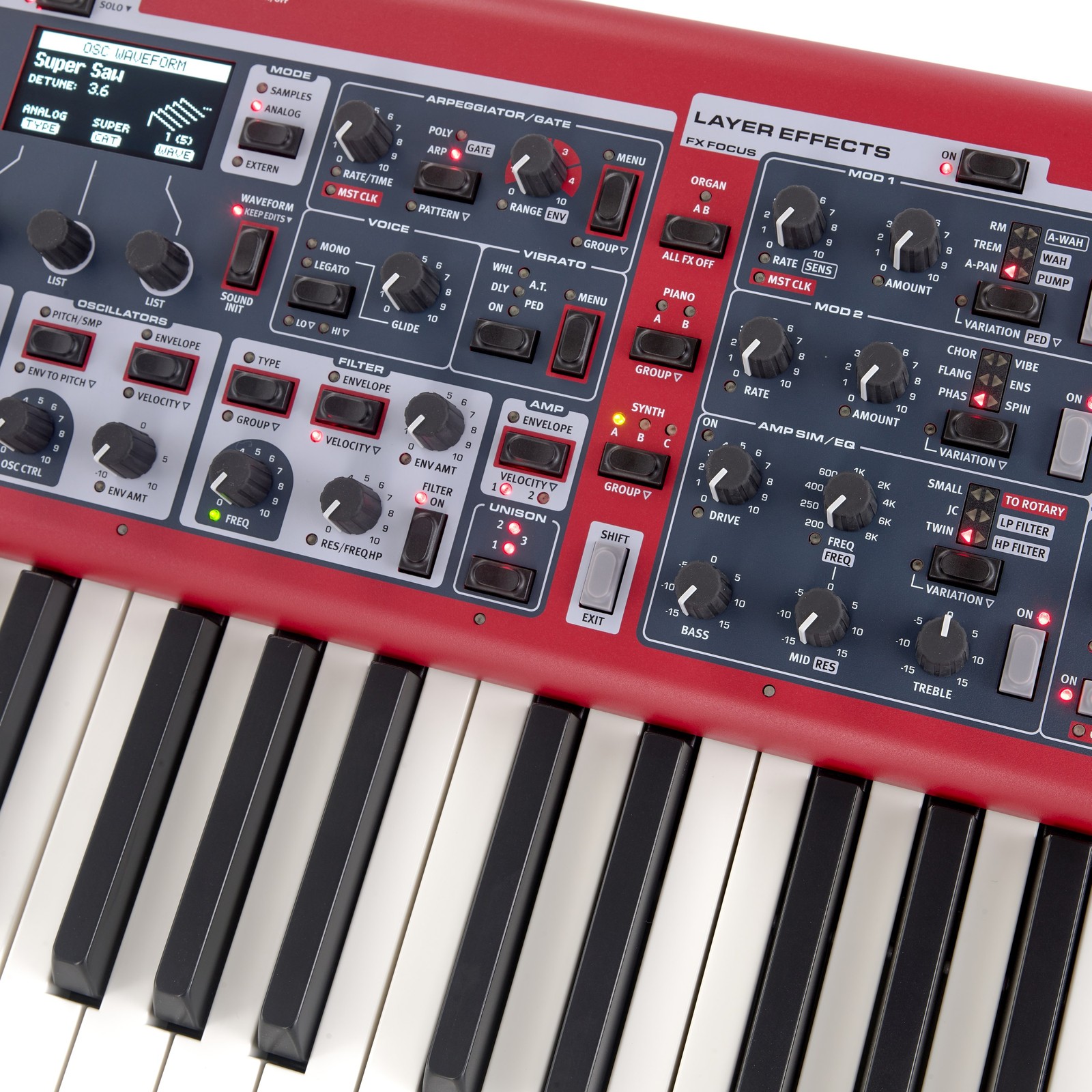 Tasten und Bildschirm des Clavia Nord Stage 4 73