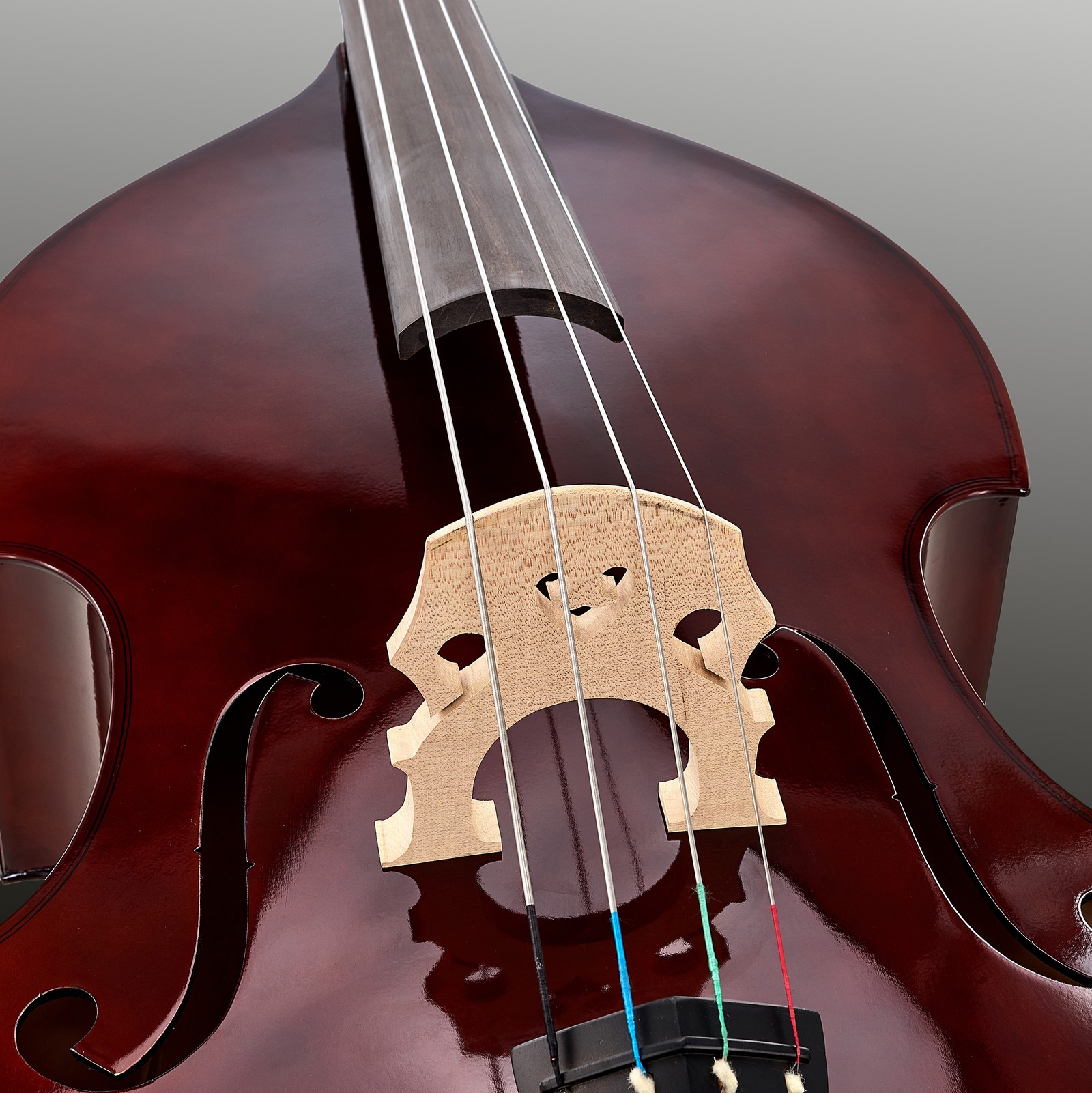 Steg auf dem Kontrabass Thomann 111BR 3/4 Double Bass