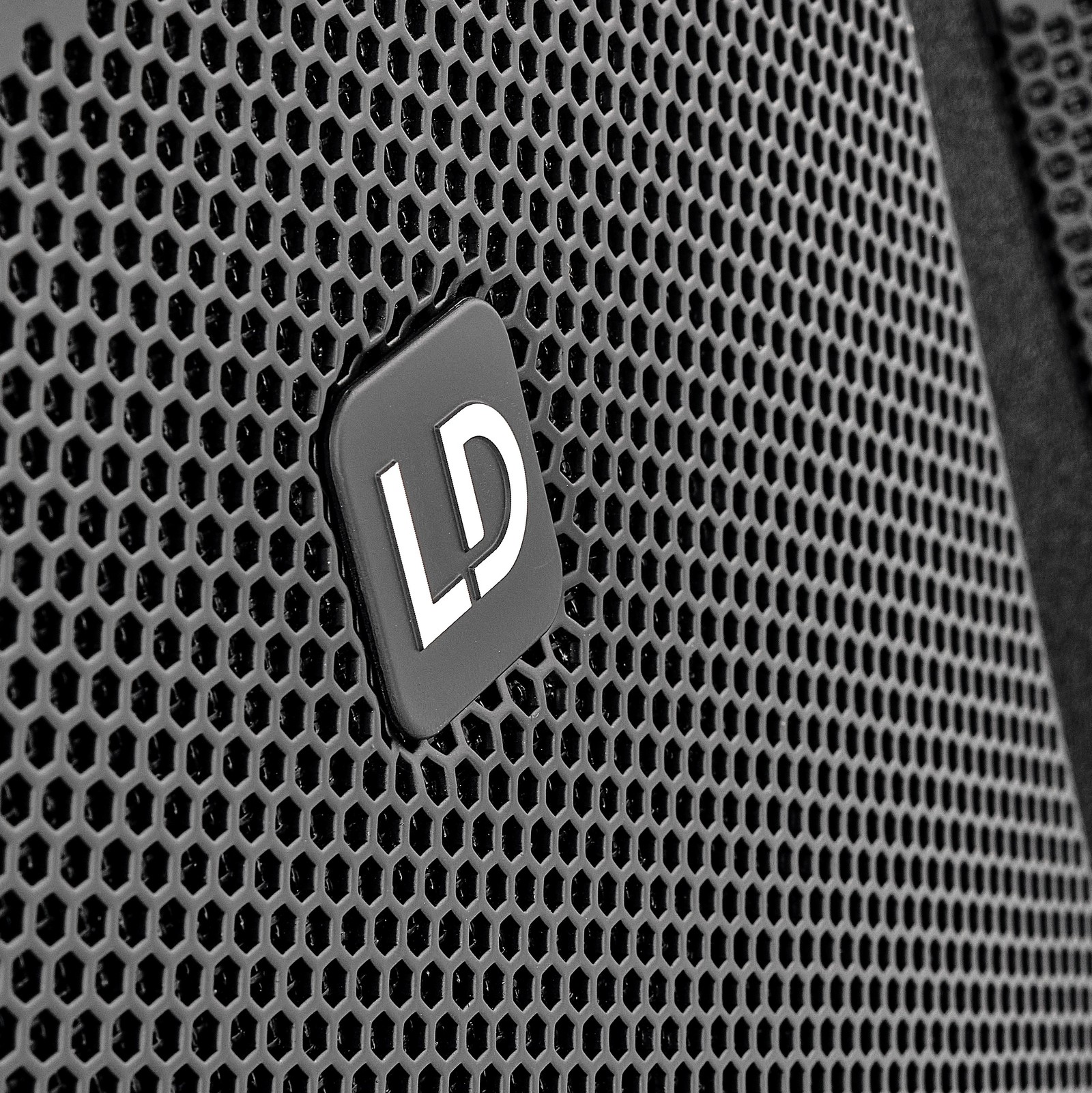 Aktives 2.1 PA-System von LD Systems