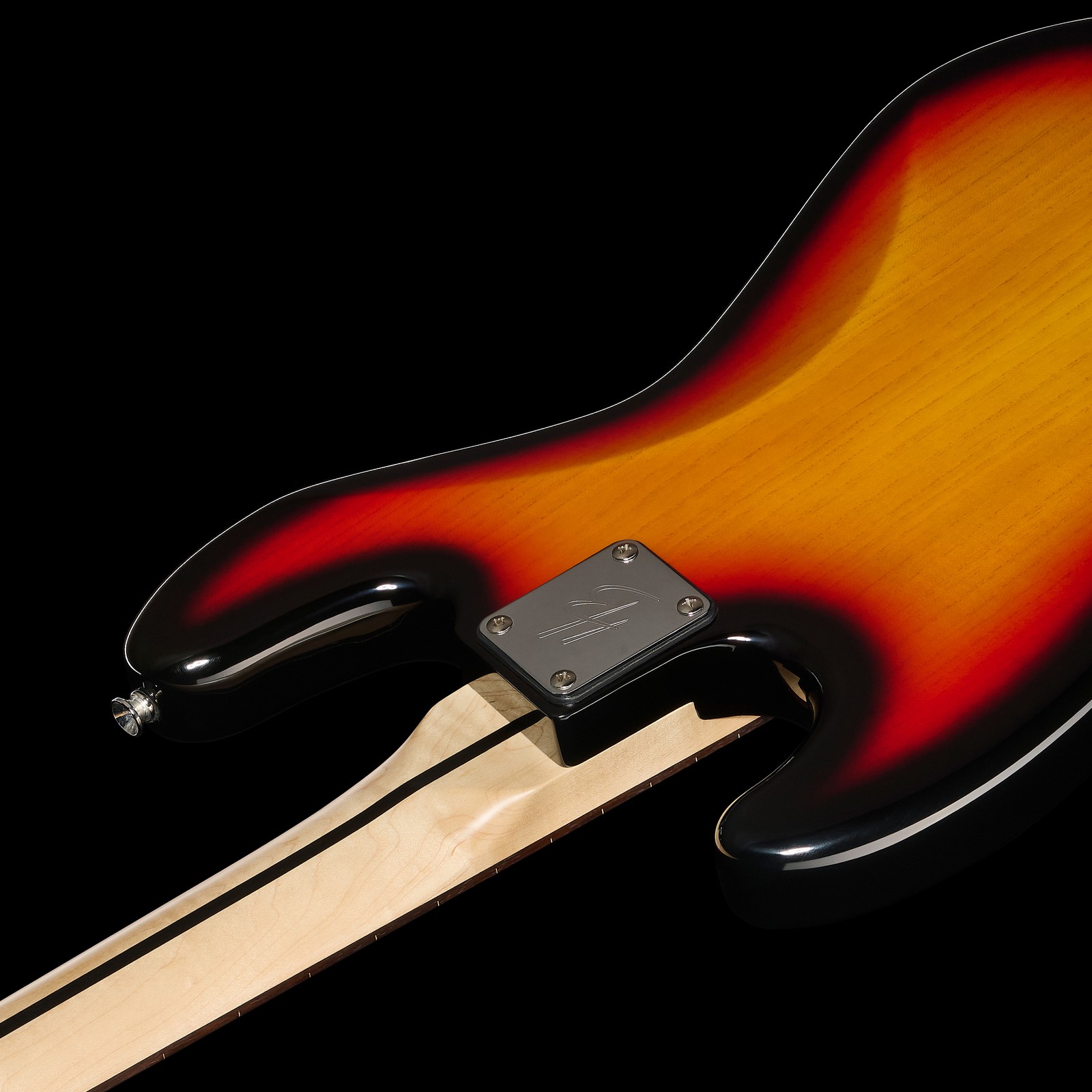 Halsübergang des Harley Benton JB-40FL 3-Tone Sunburst Fretless E-Bass