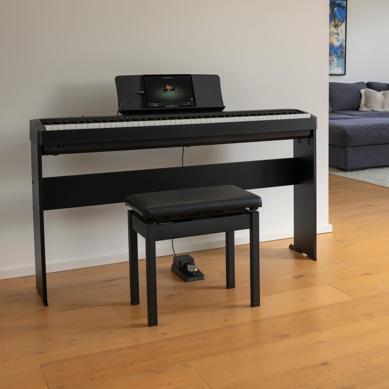 Digitalpiano Kawai ES-60 auf dem Kawai HML-3 B Stand Ständer mit einer Klavierbank